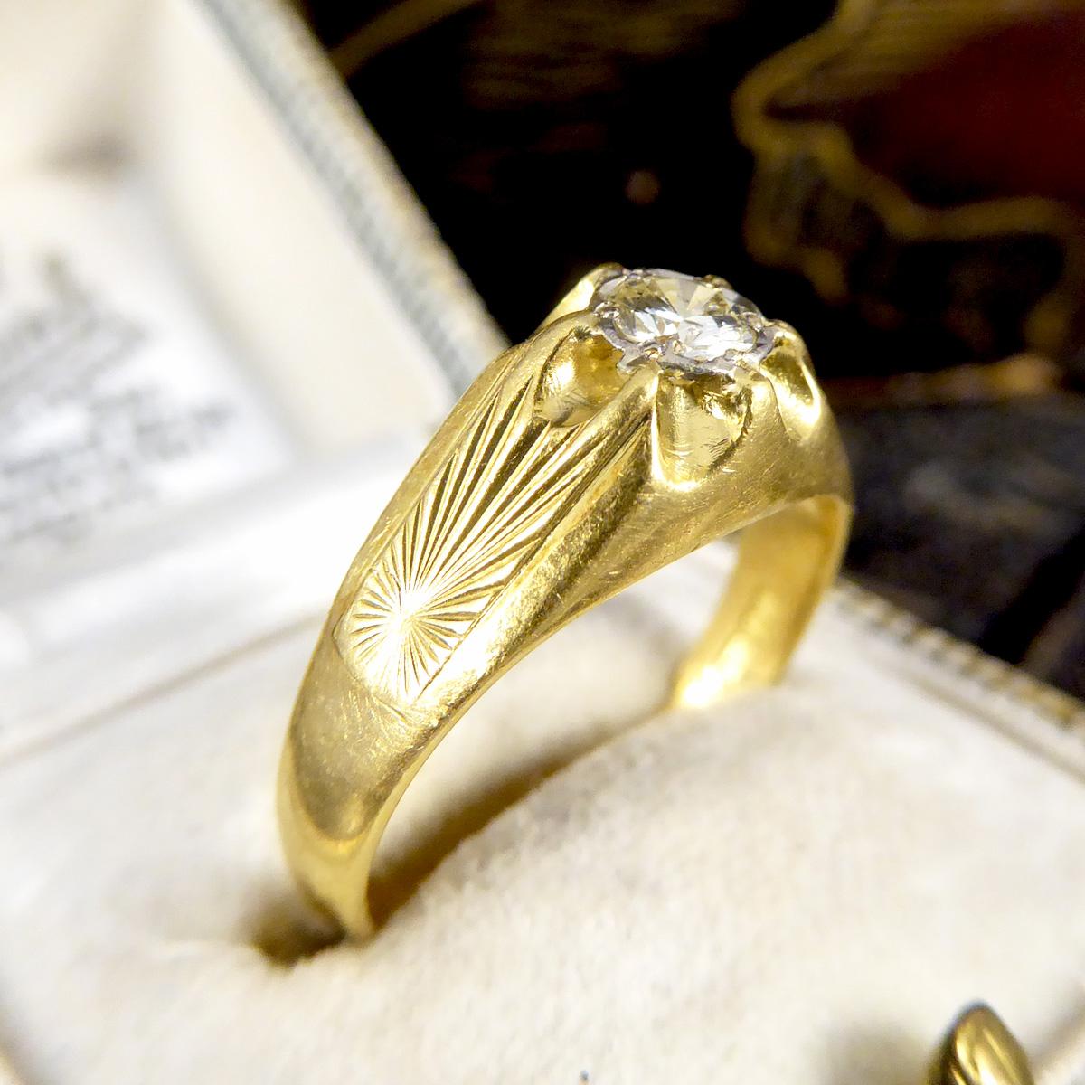 Vintage Diamond Set Gypsy Ring in 18ct Yellow Gold C1975 3