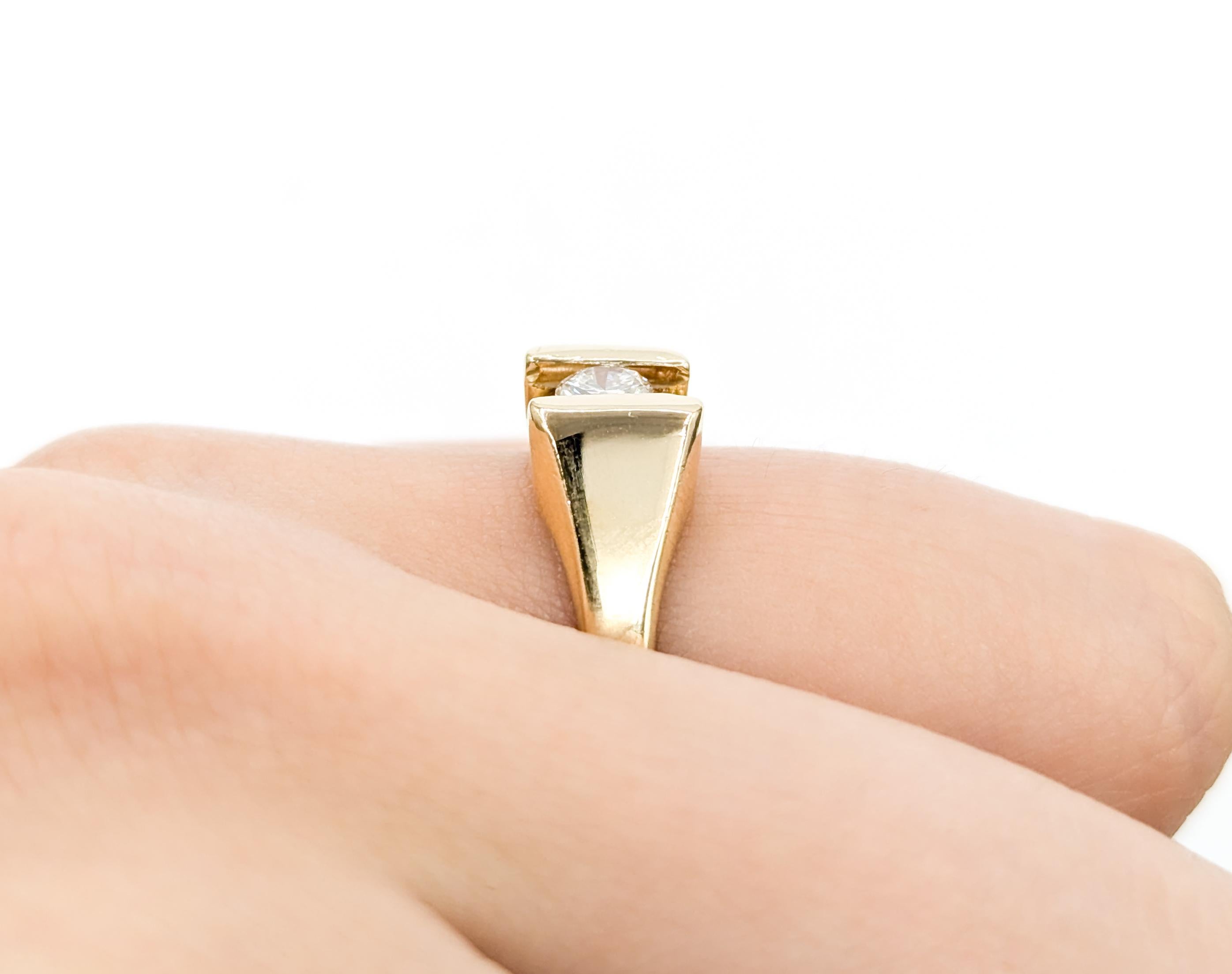 Diamant- Slider-Ring aus 14 Karat Gelbgold mit Vintage-Diamant (Rundschliff)