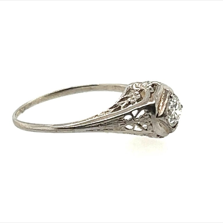 Vintage Diamond Solitaire Engagement Ring .30ct Belais Bros 18K Deco Original 19 In Good Condition For Sale In Dearborn, MI