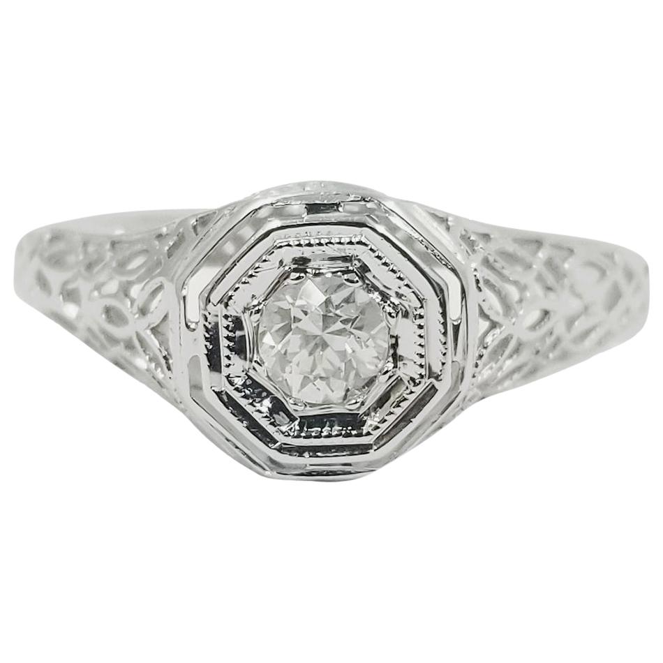 Bague de fiançailles solitaire vintage en diamants en vente