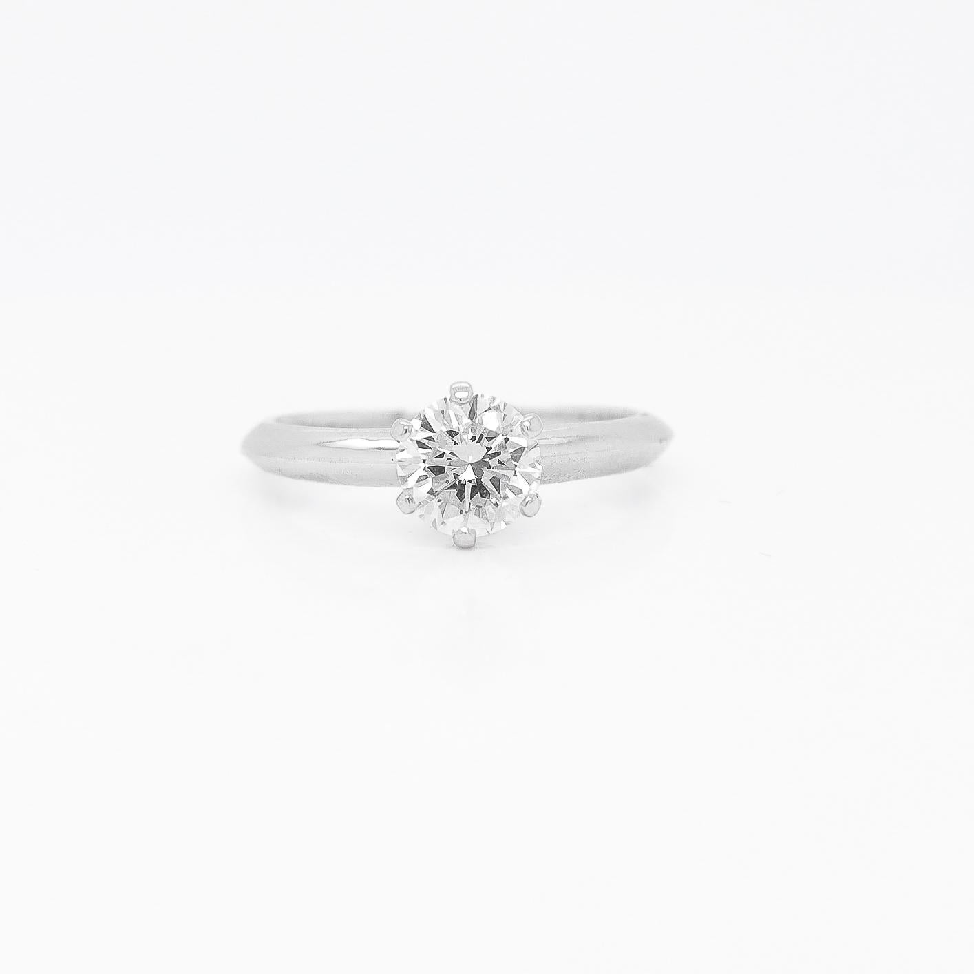 Vintage Diamond Solitaire Engagement Ring with a Tiffany & Co. Platinum Setting For Sale 5