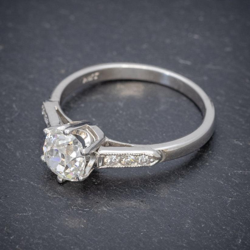 Vintage Diamond Solitaire Ring in 1.25ct Diamond For Sale 1