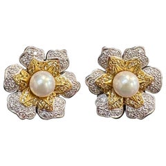 Vintage Diamant-Südseeperlen-Platin-Ohrclips mit großem Blumenmuster, zweifarbig