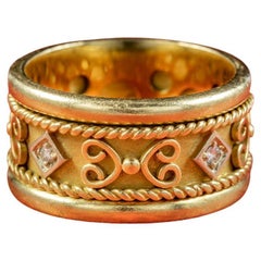 Vintage Diamond Spinning Band Ring in 18 Carat Gold