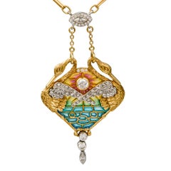 Vintage Diamond Swan Plique du Jour Enamel 18 Karat Pendant Necklace