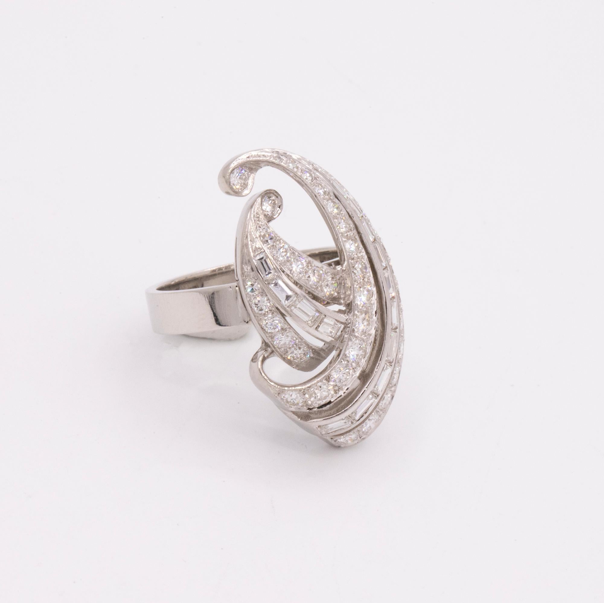 Art Deco Vintage Diamond Swirl Ring