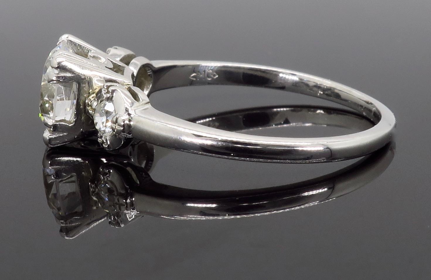 Women's or Men's Vintage Diamond Three-Stone Diamond Ring