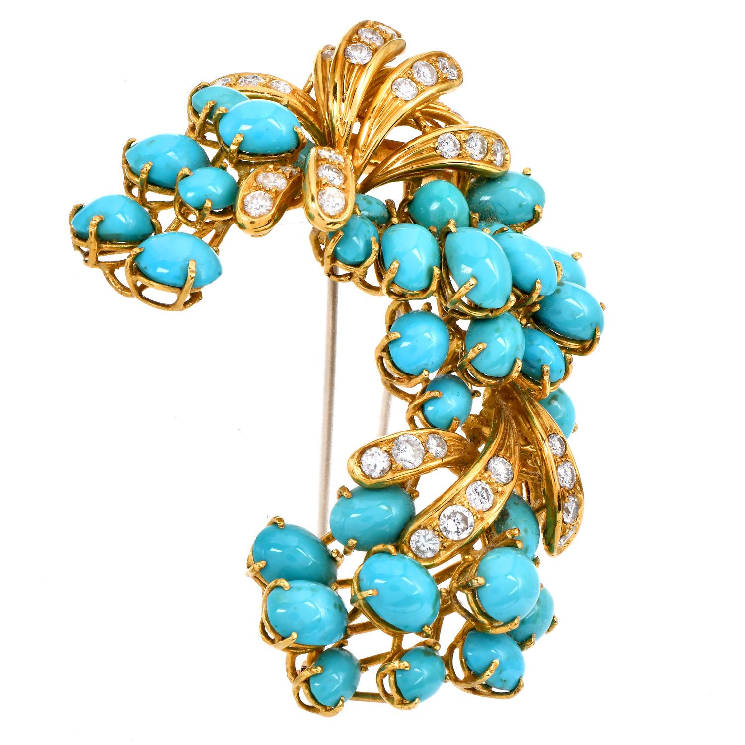 Vintage Diamond Turquoise 18K Gold Grape Vine Motif Brooch In Excellent Condition For Sale In Miami, FL