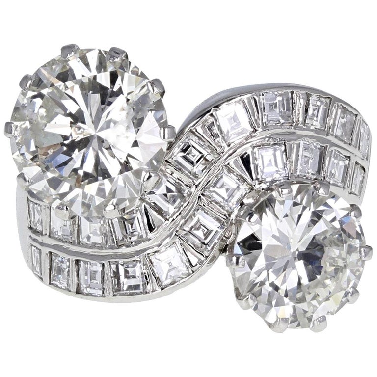 Vintage Diamond Two Stone Toi-et-Moi Ring in 18 Carat White Gold at ...