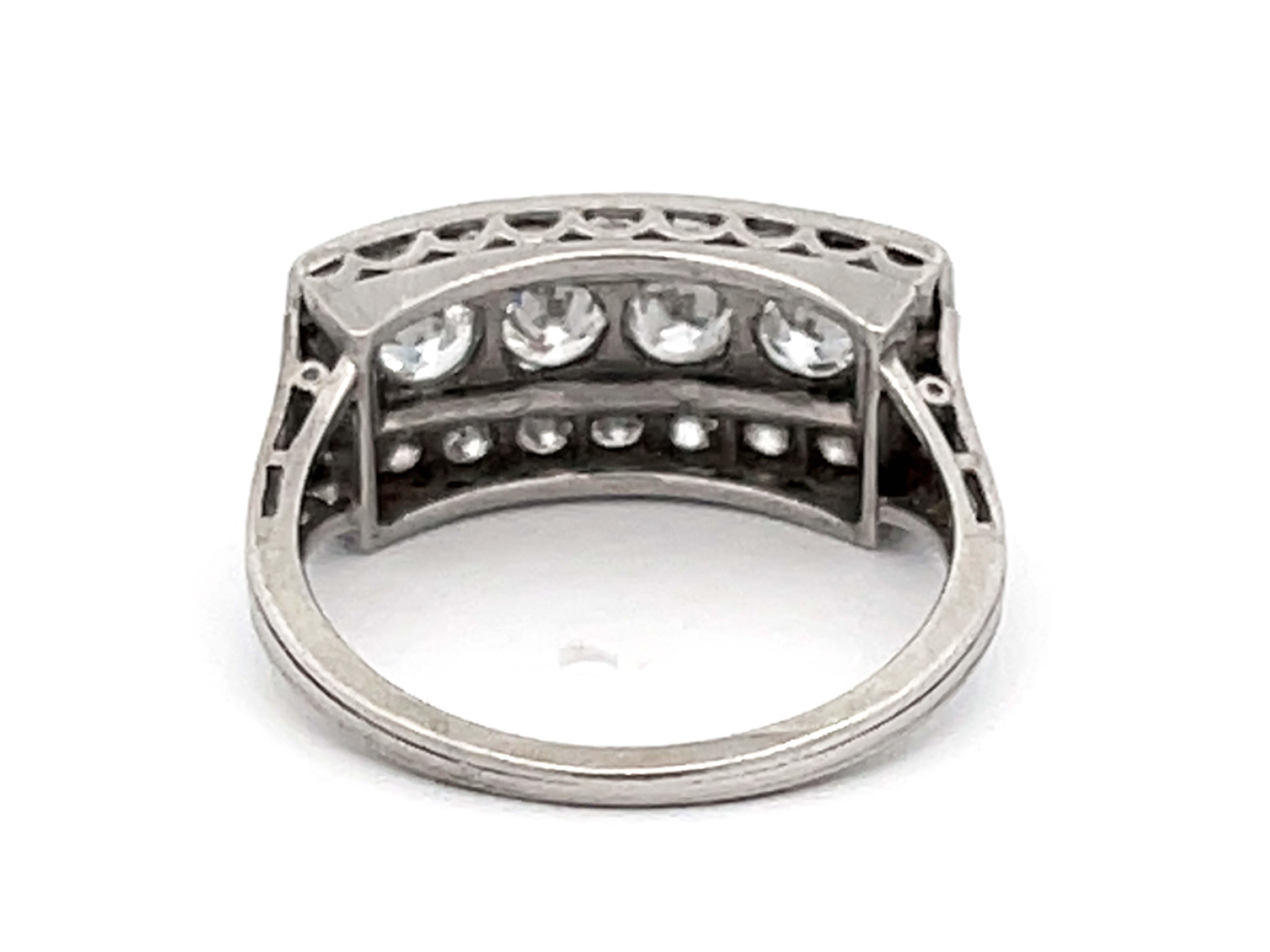 Breiter Vintage-Diamant-Ring aus Platin im Angebot 1