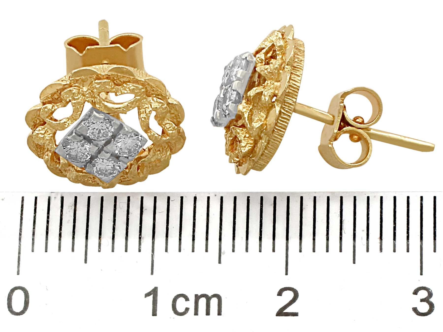 Diamond Yellow Gold and White Gold Set Stud Earrings In Excellent Condition For Sale In Jesmond, Newcastle Upon Tyne