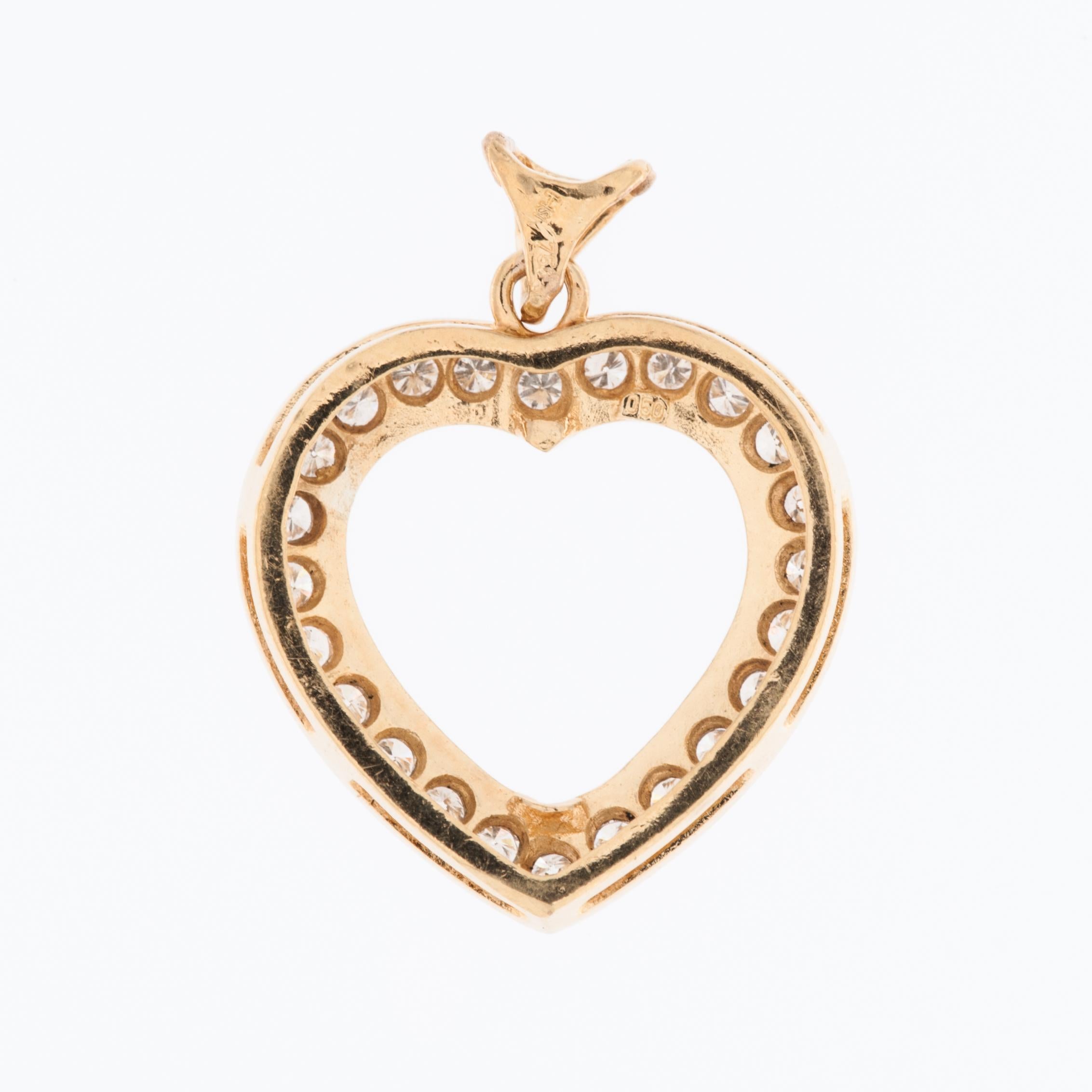 Moderne Pendentif cœur vintage en or jaune 18 carats avec diamants en vente