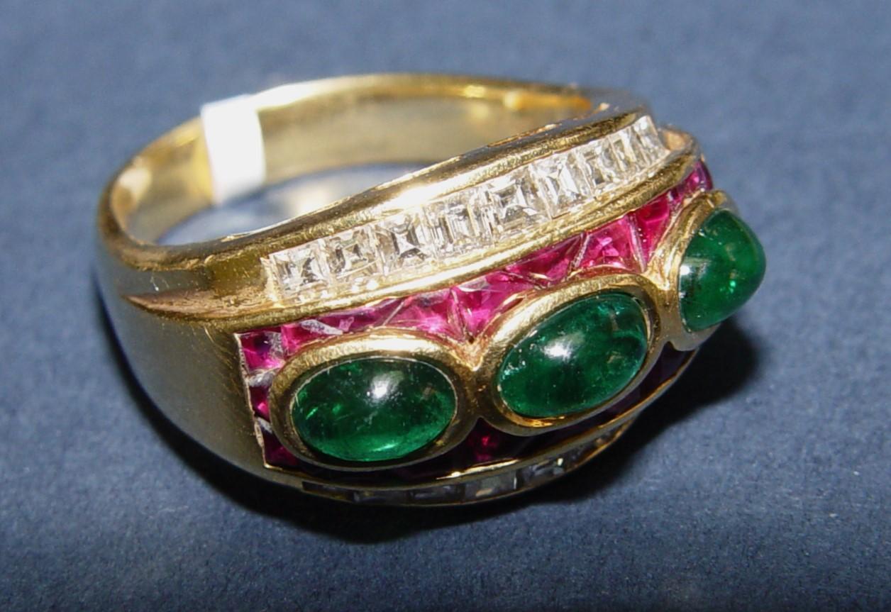 Vintage Diamonds, Rubies & Emerald cocktail ring/band 18K s-9 For Sale 7