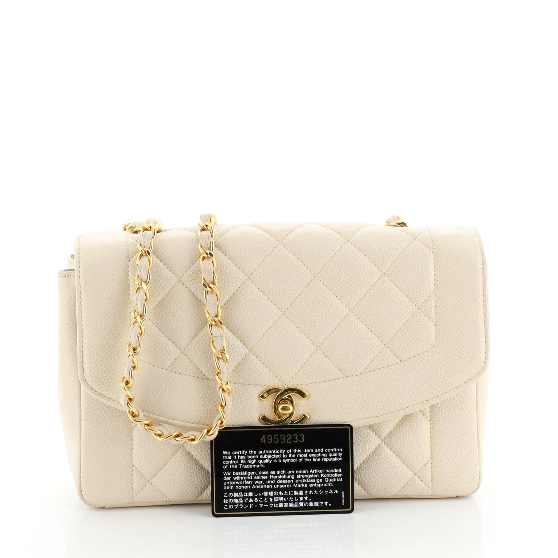 Chanel Vintage Diana Flap Bag Quilted Caviar Medium at 1stDibs | caviar diana  chanel, chanel diana beige, chanel diana caviar small