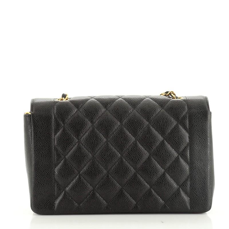 Vintage Diana Flap Bag Quilted Caviar Medium In Good Condition In NY, NY