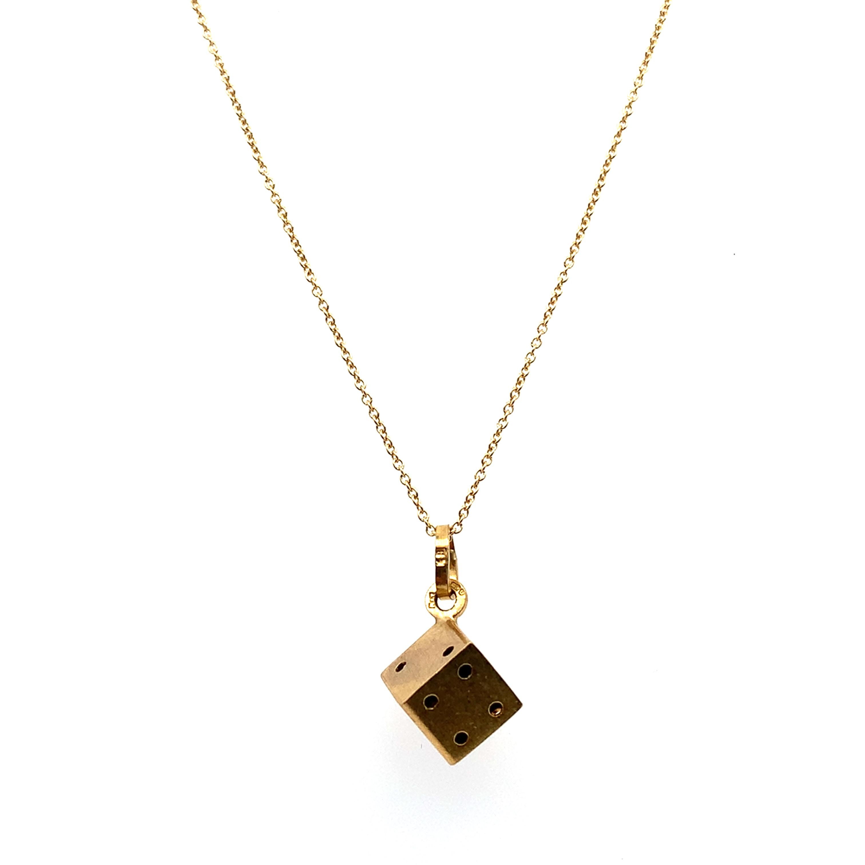 Vintage Würfel Charm Anhänger Halskette Gelbgold im Zustand „Neu“ im Angebot in London, GB