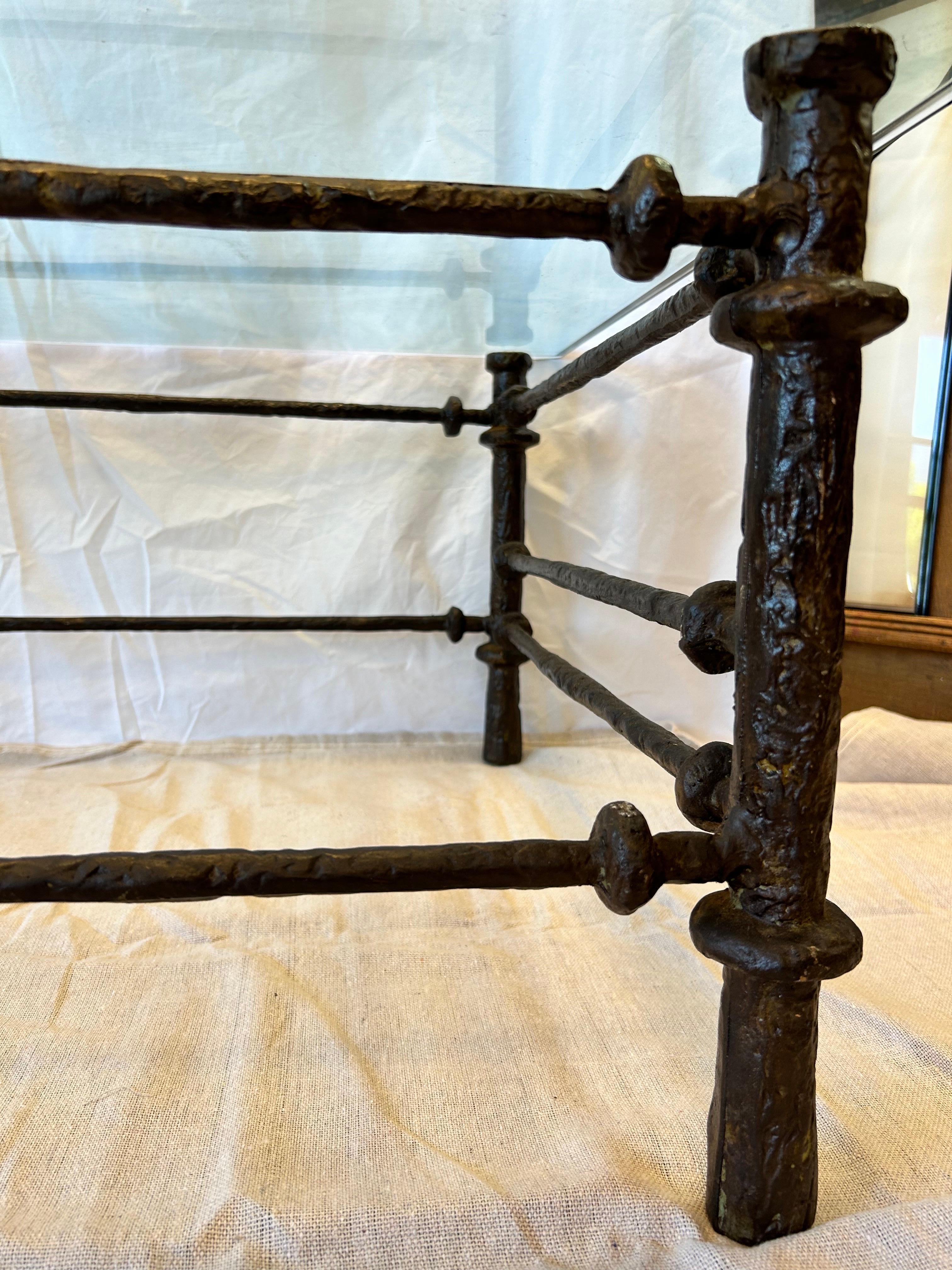Vintage Diego Giacometti Style Etrusque Coffee Table Bronze Finish Brutalist In Good Condition In Atlanta, GA