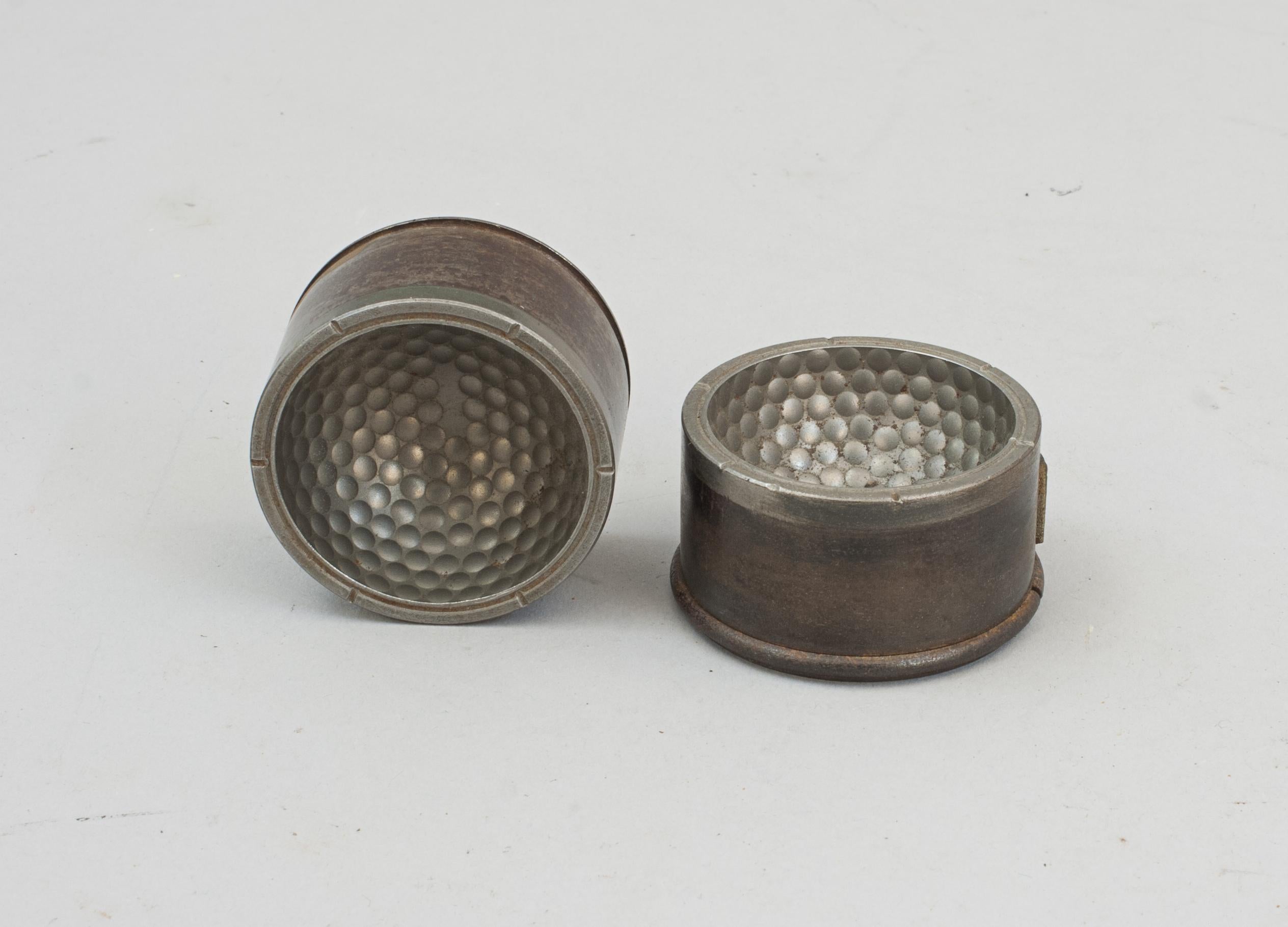Vintage Dimple Pattern Golf Ball Mould. For Sale 1