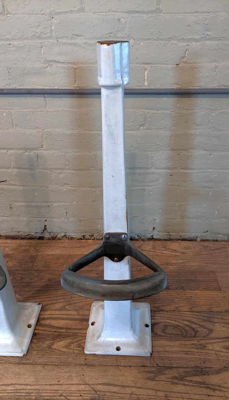 Vintage Diner Stools For Sale at 1stDibs