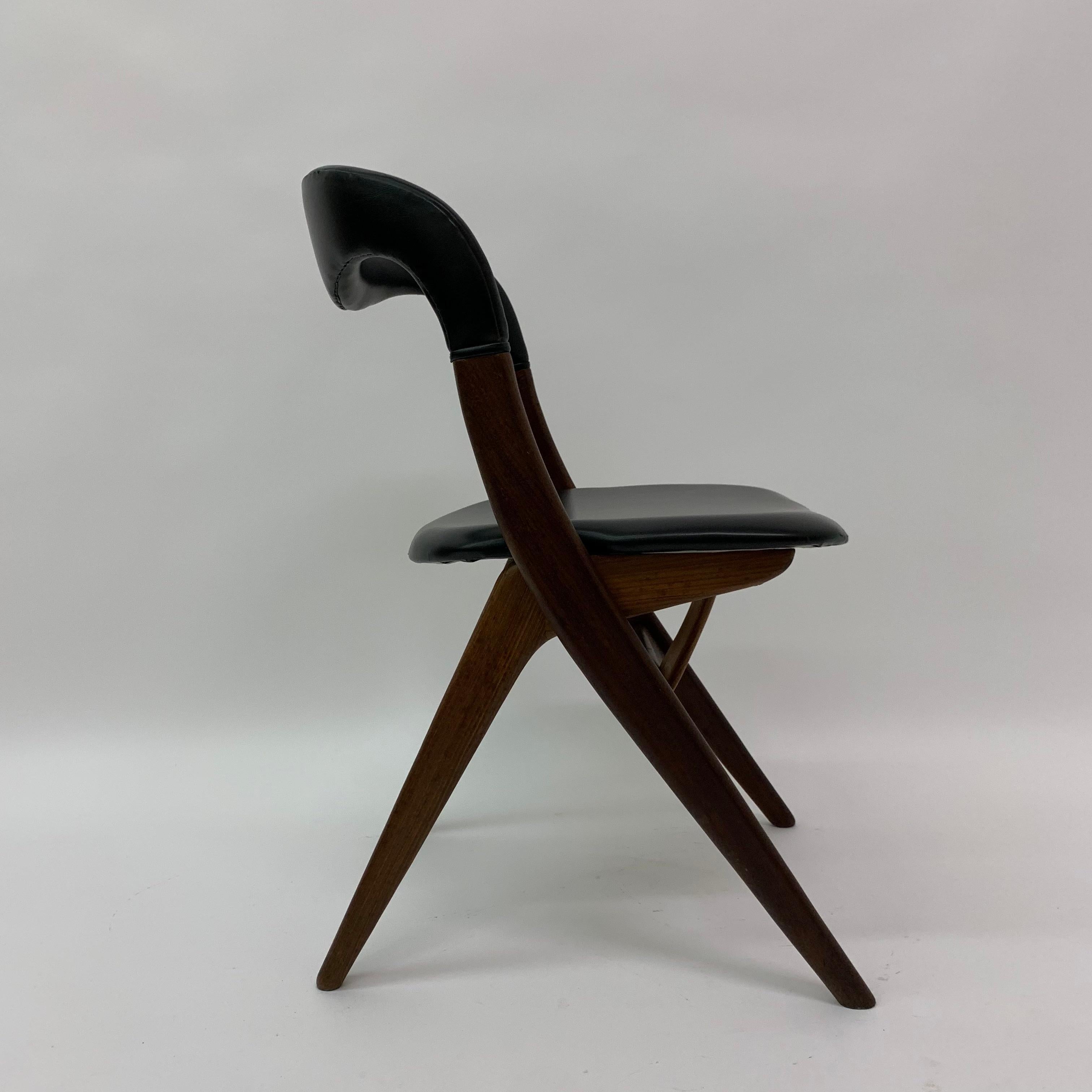 Vintage dining chair by Louis van Teeffelen , 1960’s For Sale 6