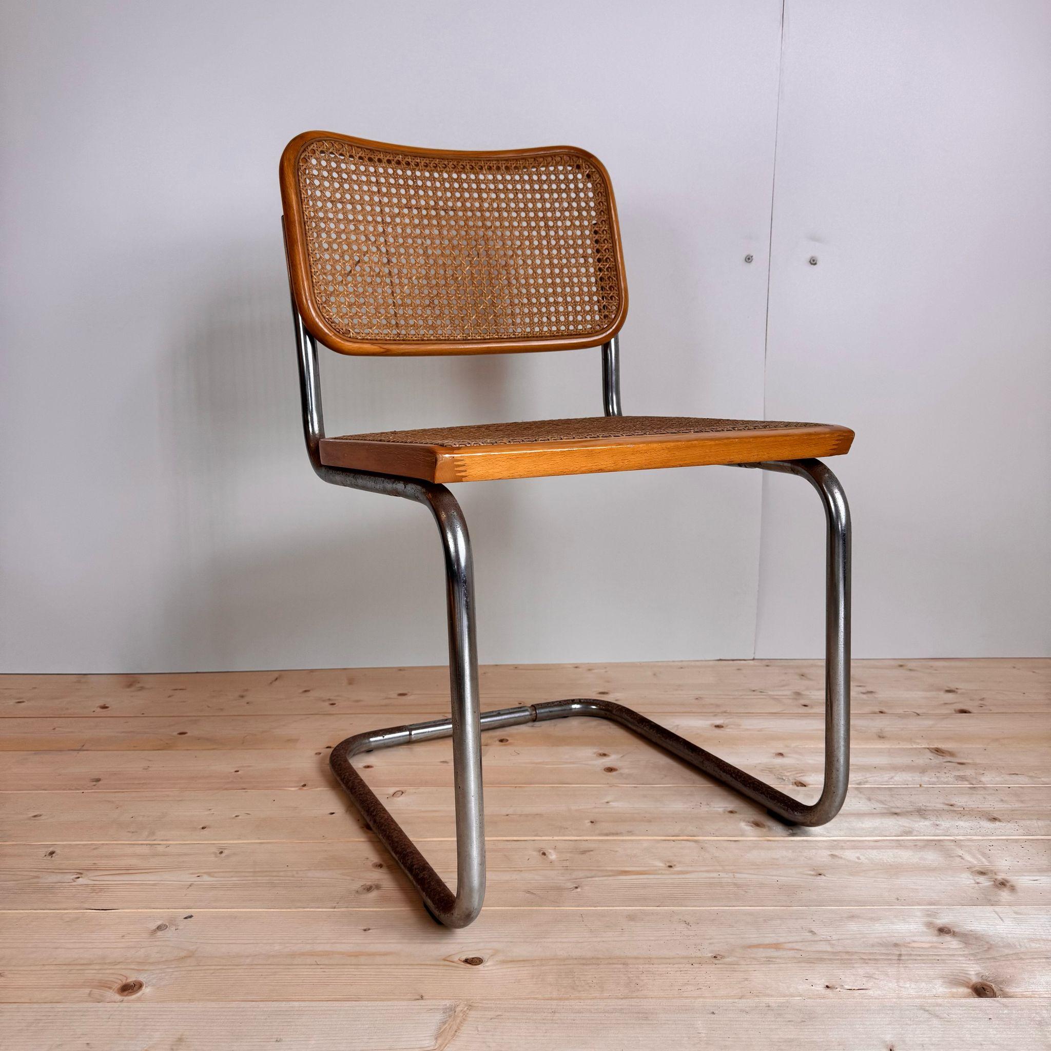Mid-Century Modern Vintage dining chair, made in italy 1960s - Cod004