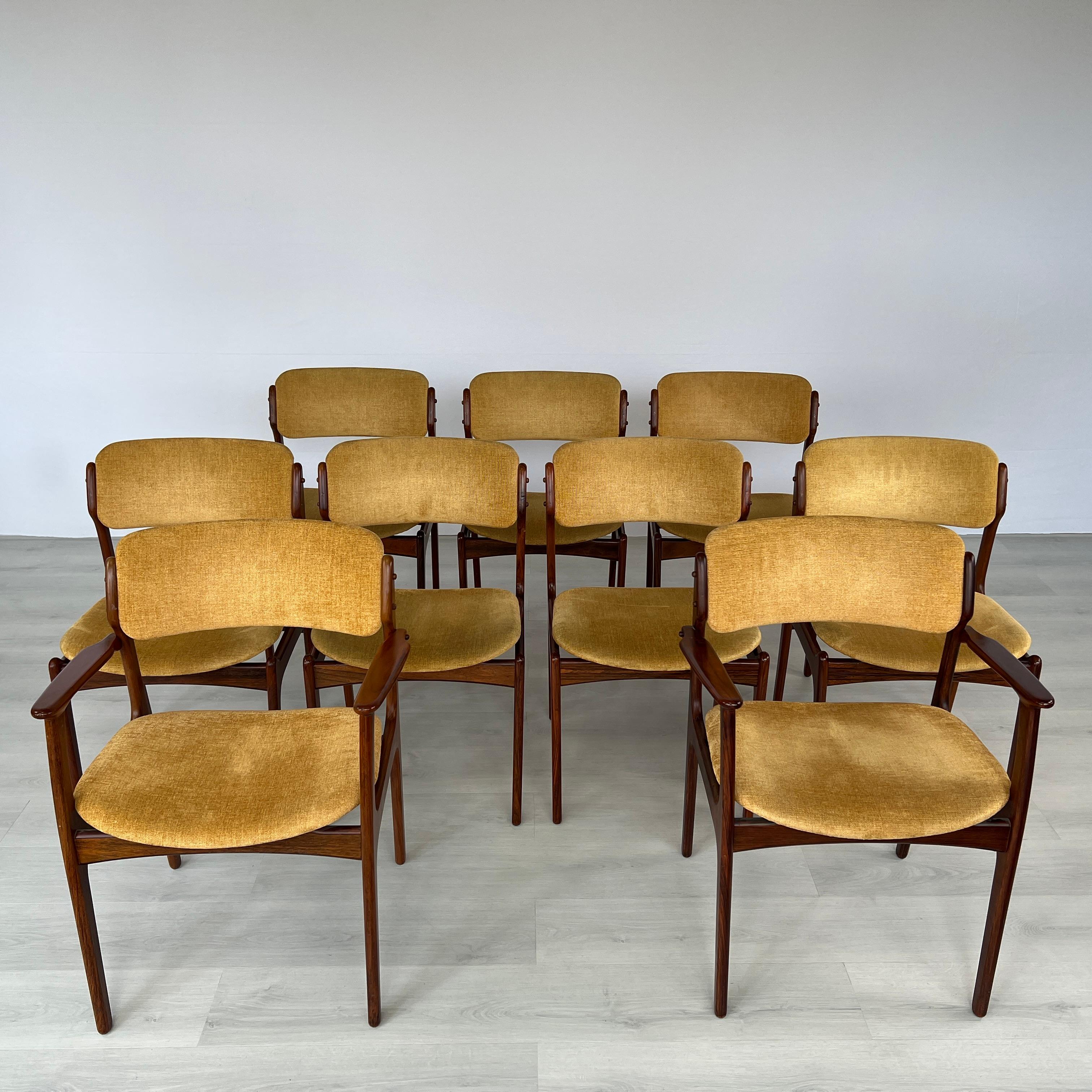Vintage Dining Chairs by E. Buch for o.d. Møbler a-S – Set of 9 In condizioni buone in vendita a Bridgeport, CT