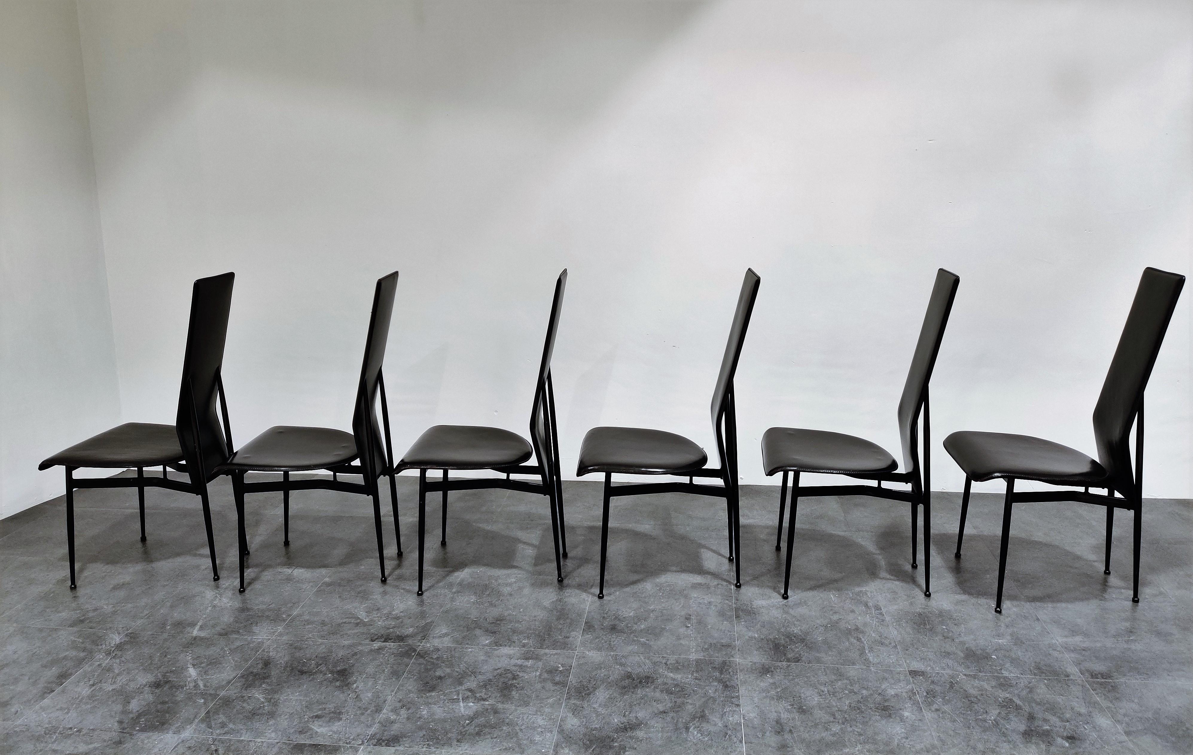 Set of 6 leather dining chairs designed by Giancarlo Vegni for Fasem italy.

The chair seat well, are beautifully designed and made from quality materials.

Notice the beautiful legs.

The chairs are in very good condition with minimal