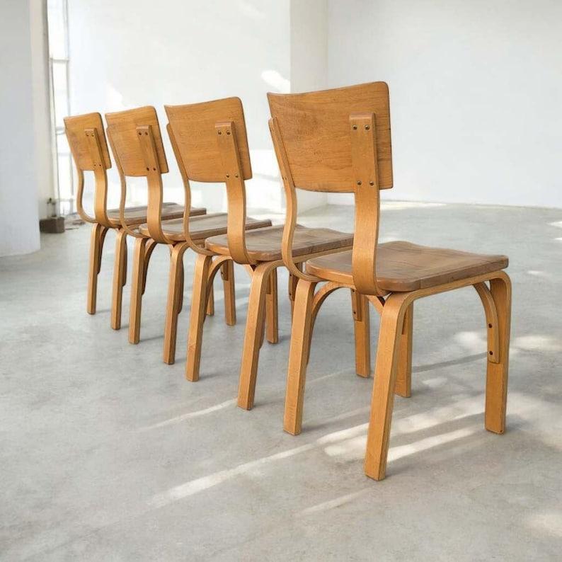 Sedie da pranzo vintage di Thonet, sedile a sella di faggio in vendita 1