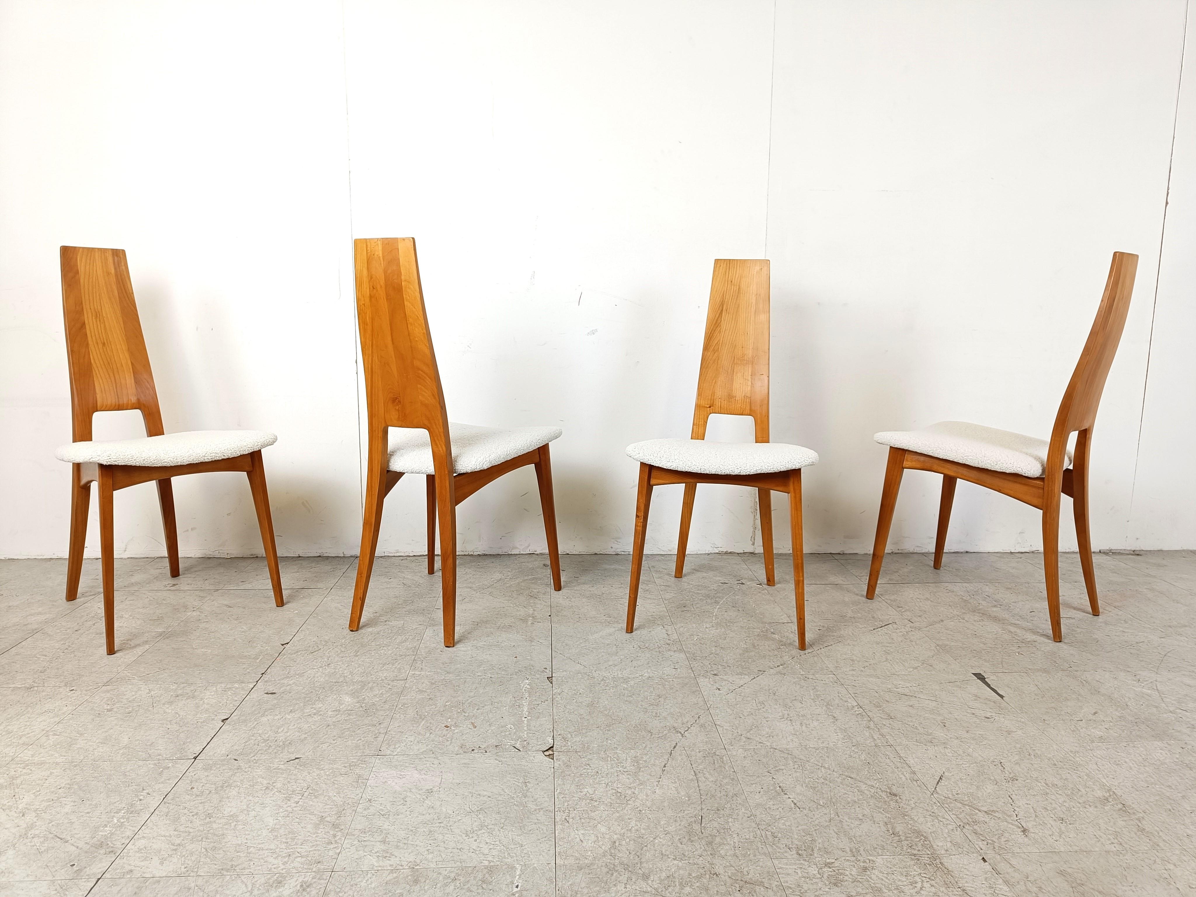 Vintage dining chairs by Van den berghe Pauvers, 1970s In Good Condition In HEVERLEE, BE
