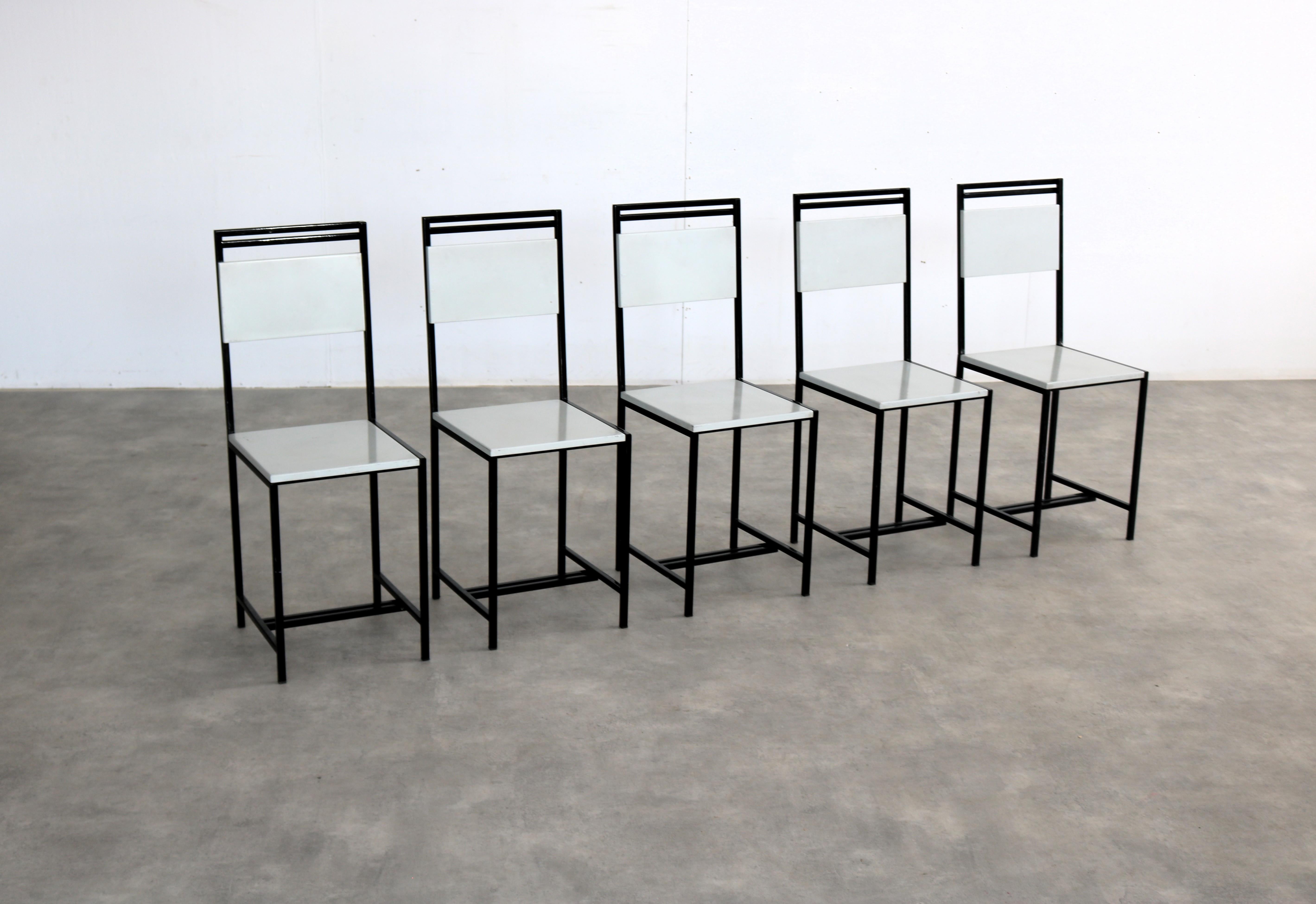 vintage dining chairs  chairs  1960s  set of 5 In Good Condition For Sale In Lemmer, NL