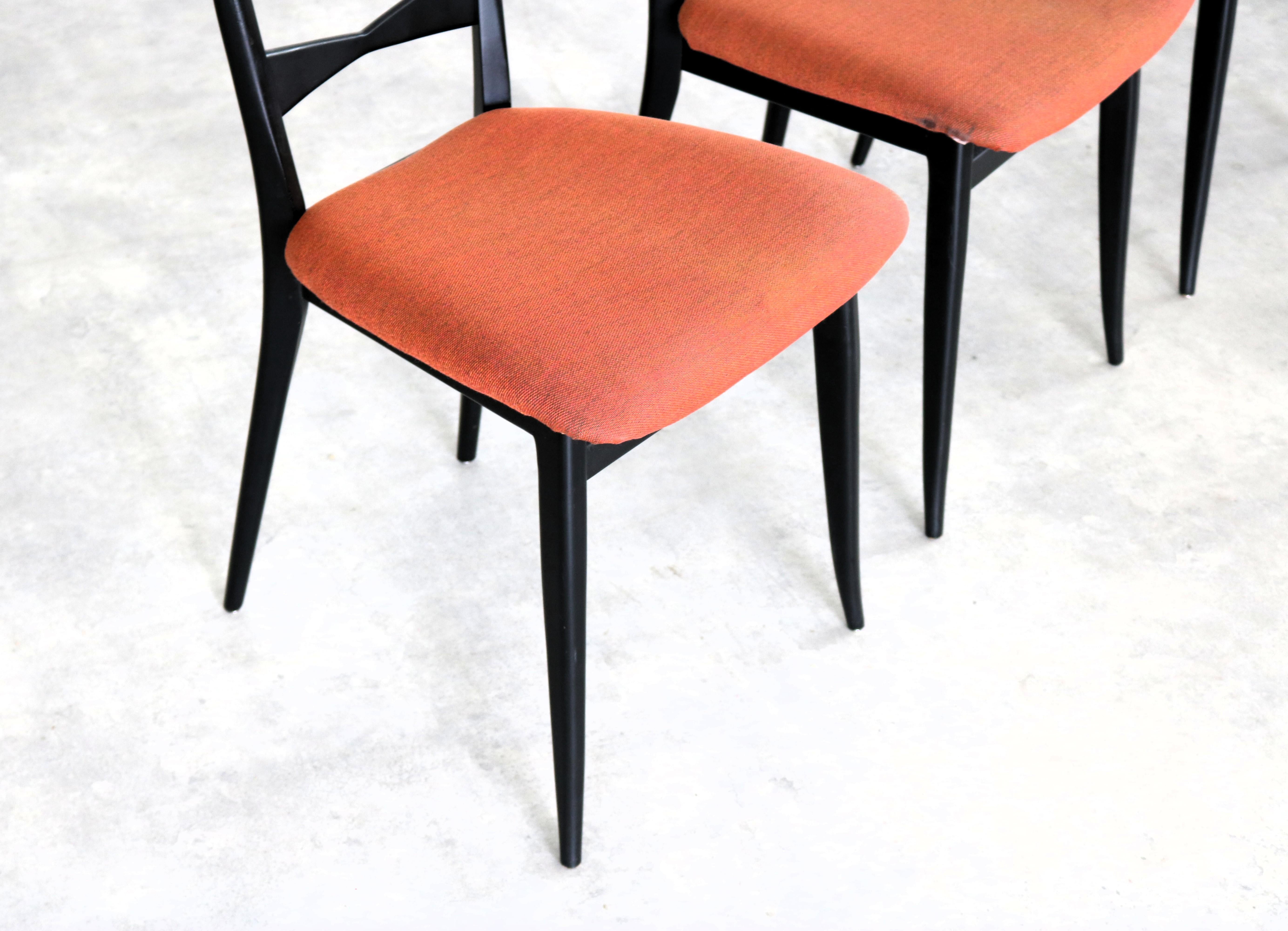 Vintage Esszimmerstühle  Stühle  Speisesaal  Benze im Angebot 1