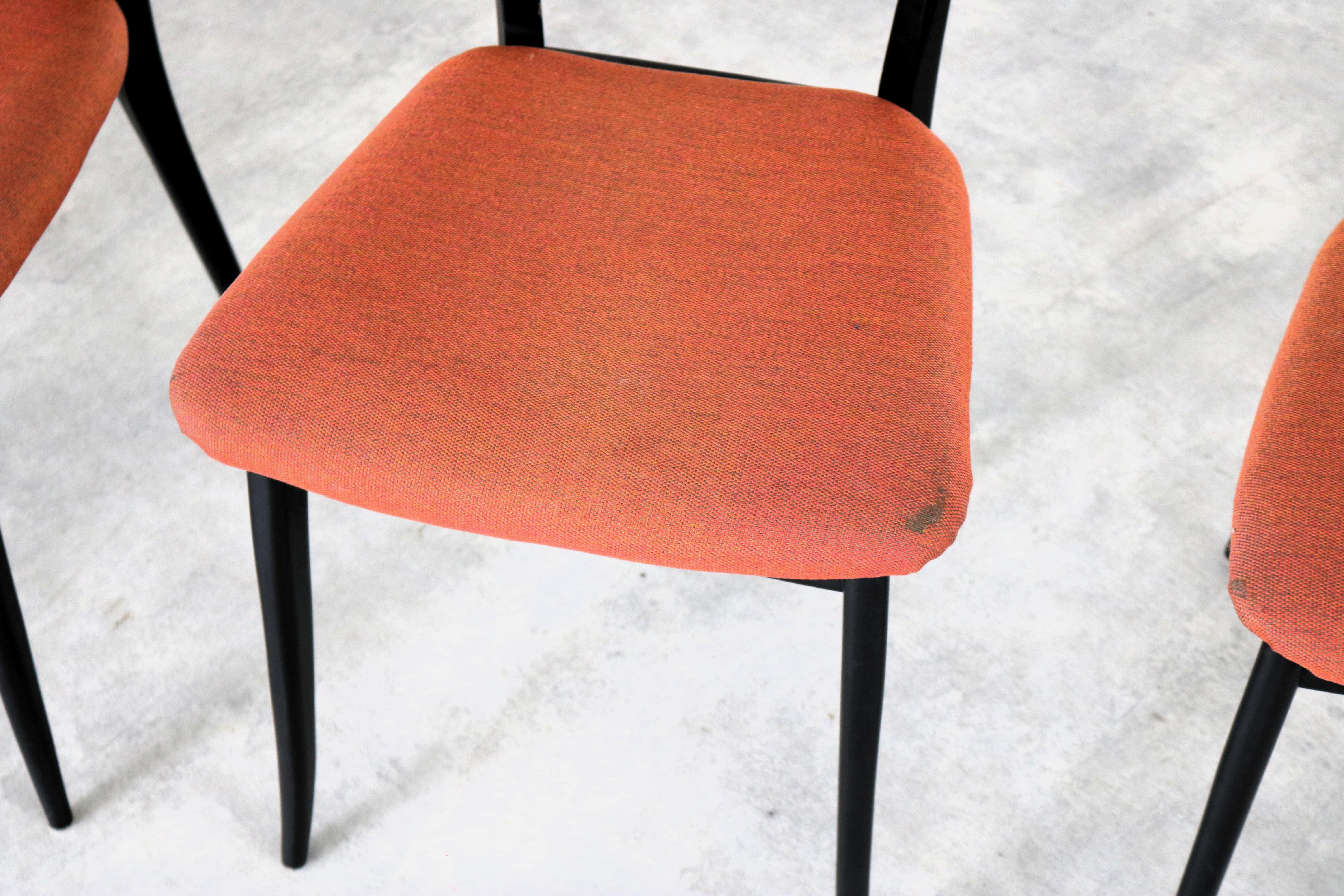 Vintage Esszimmerstühle  Stühle  Speisesaal  Benze im Angebot 2