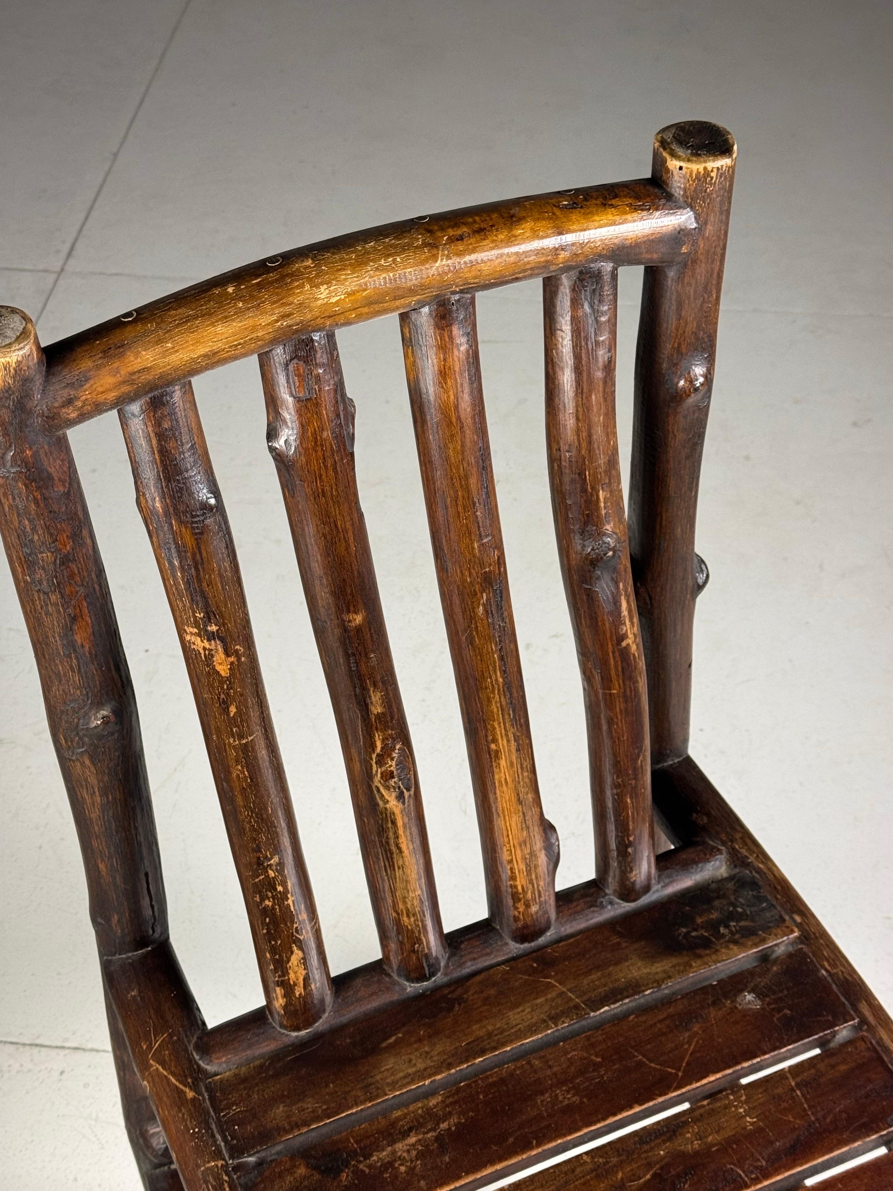 Chaises de salle à manger vintage tronc en vente 6
