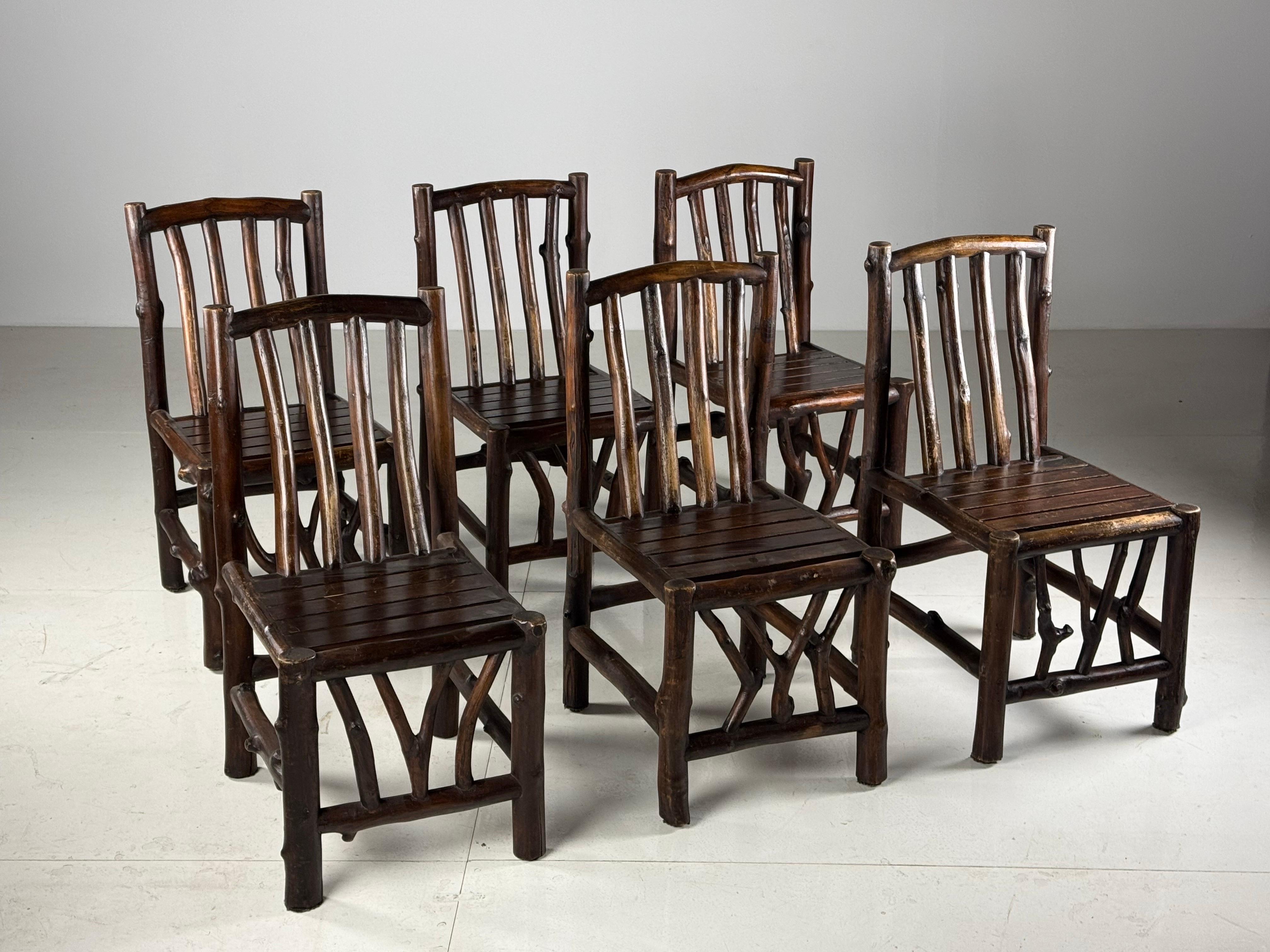 Bois de feuillus Chaises de salle à manger vintage tronc en vente