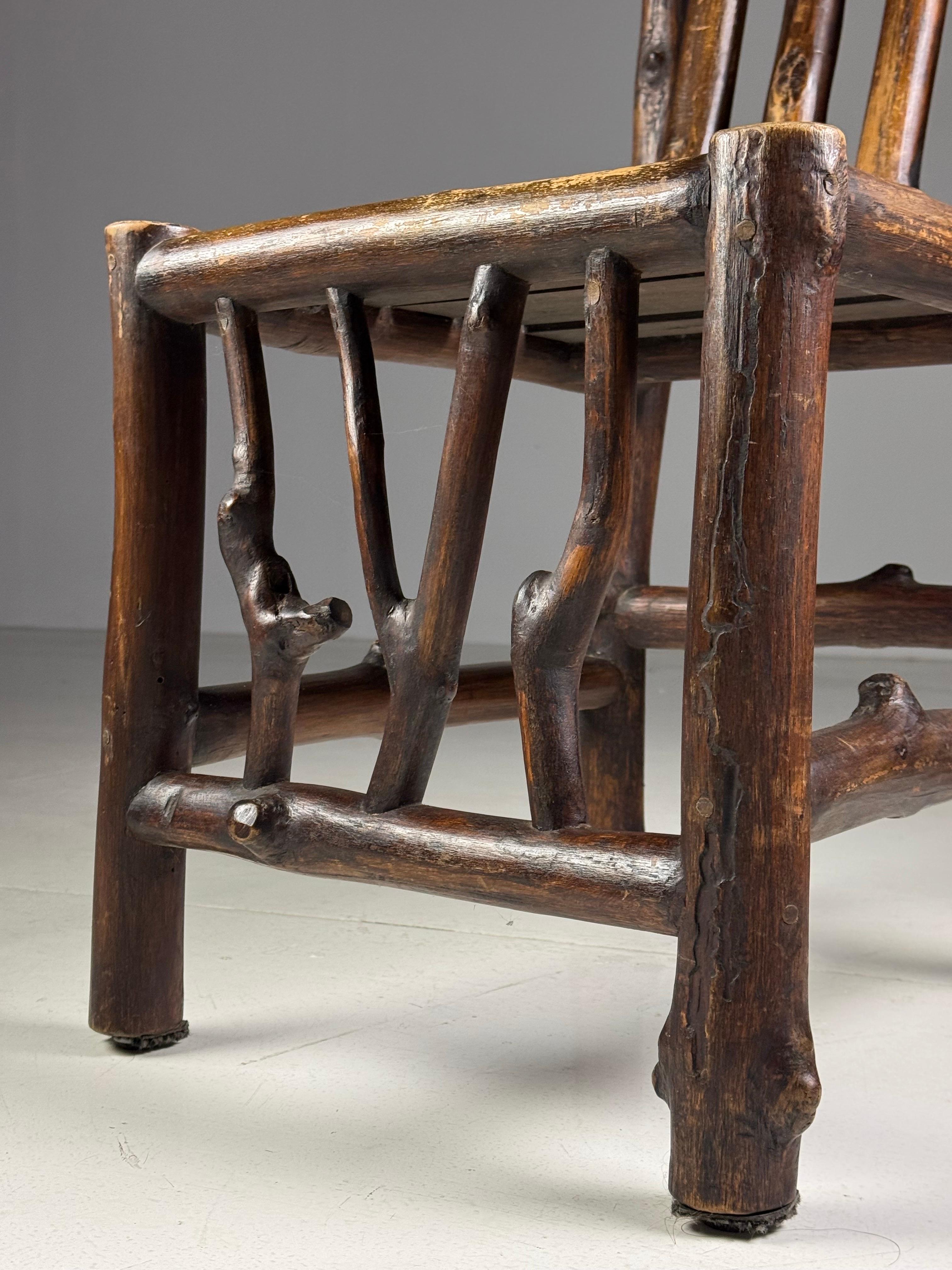 Chaises de salle à manger vintage tronc en vente 4