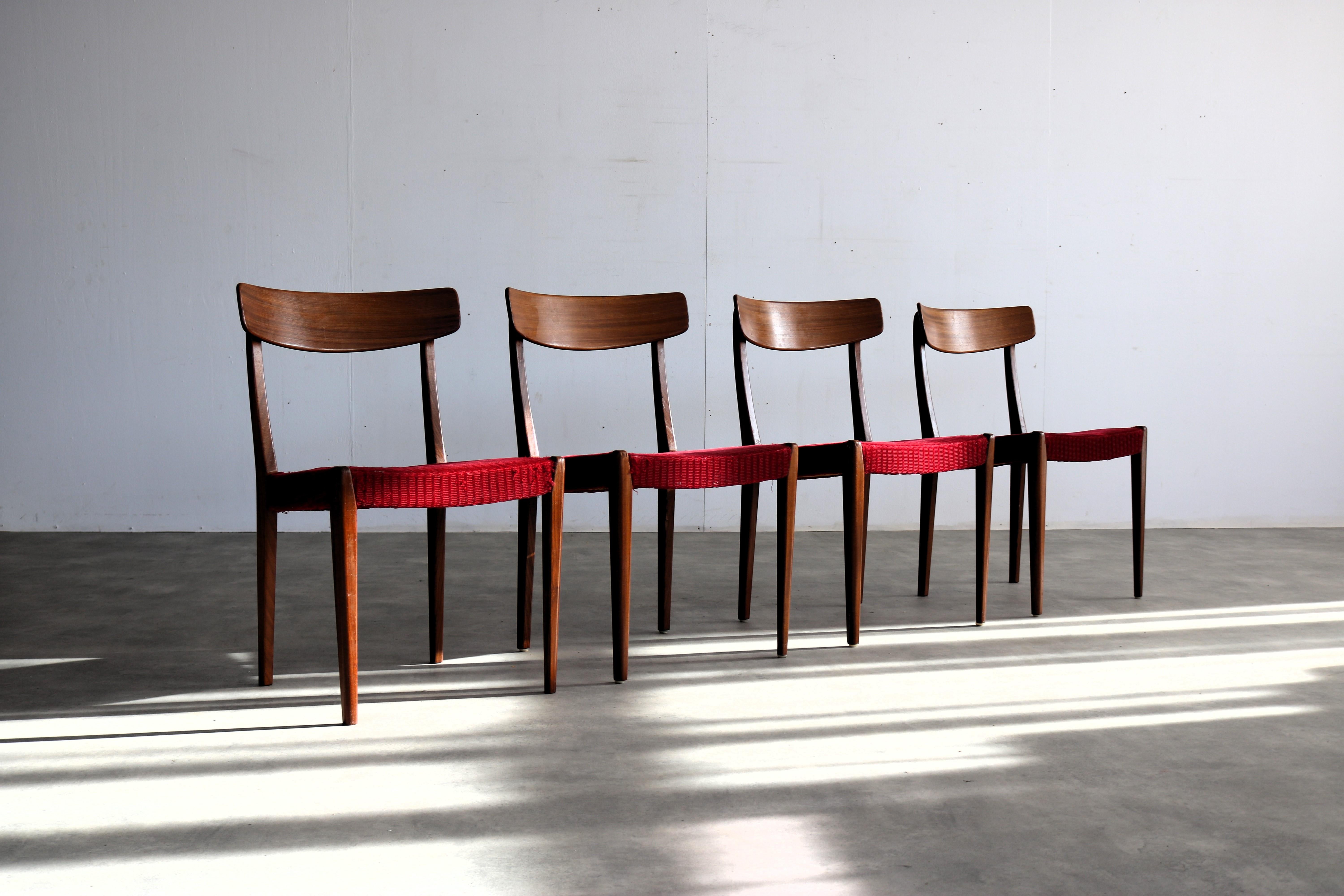 vintage dining room chairs  chairs  60s  Skaraborgs

Two sets of 4 dining room chairs in teak. Upholstery is original and somewhat 'fluffy' but otherwise in good condition. The legs can be dismantled, making them easy to reupholster. 

period 