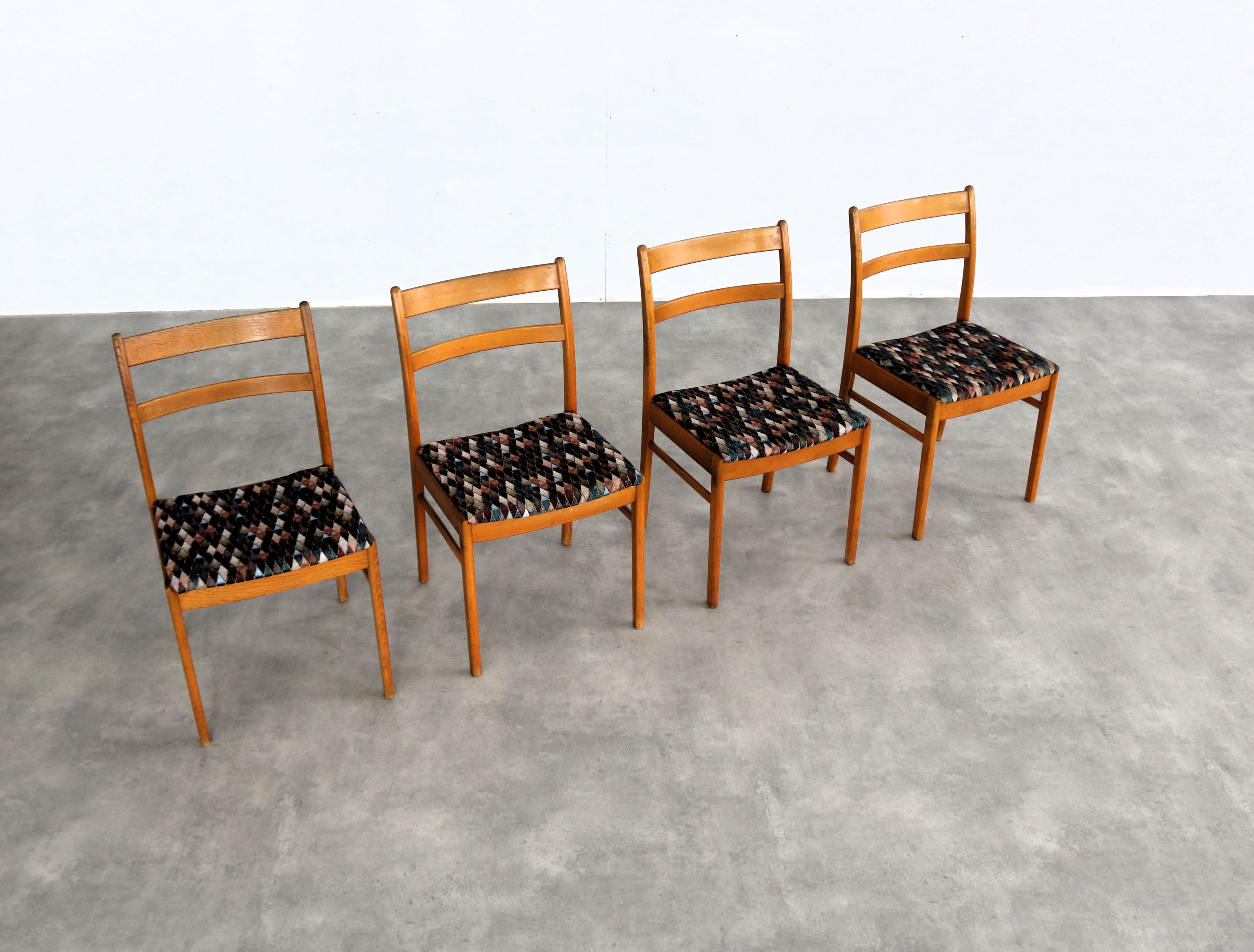 Chaises de salle à manger vintage  chaises  60s  Suède en vente 3