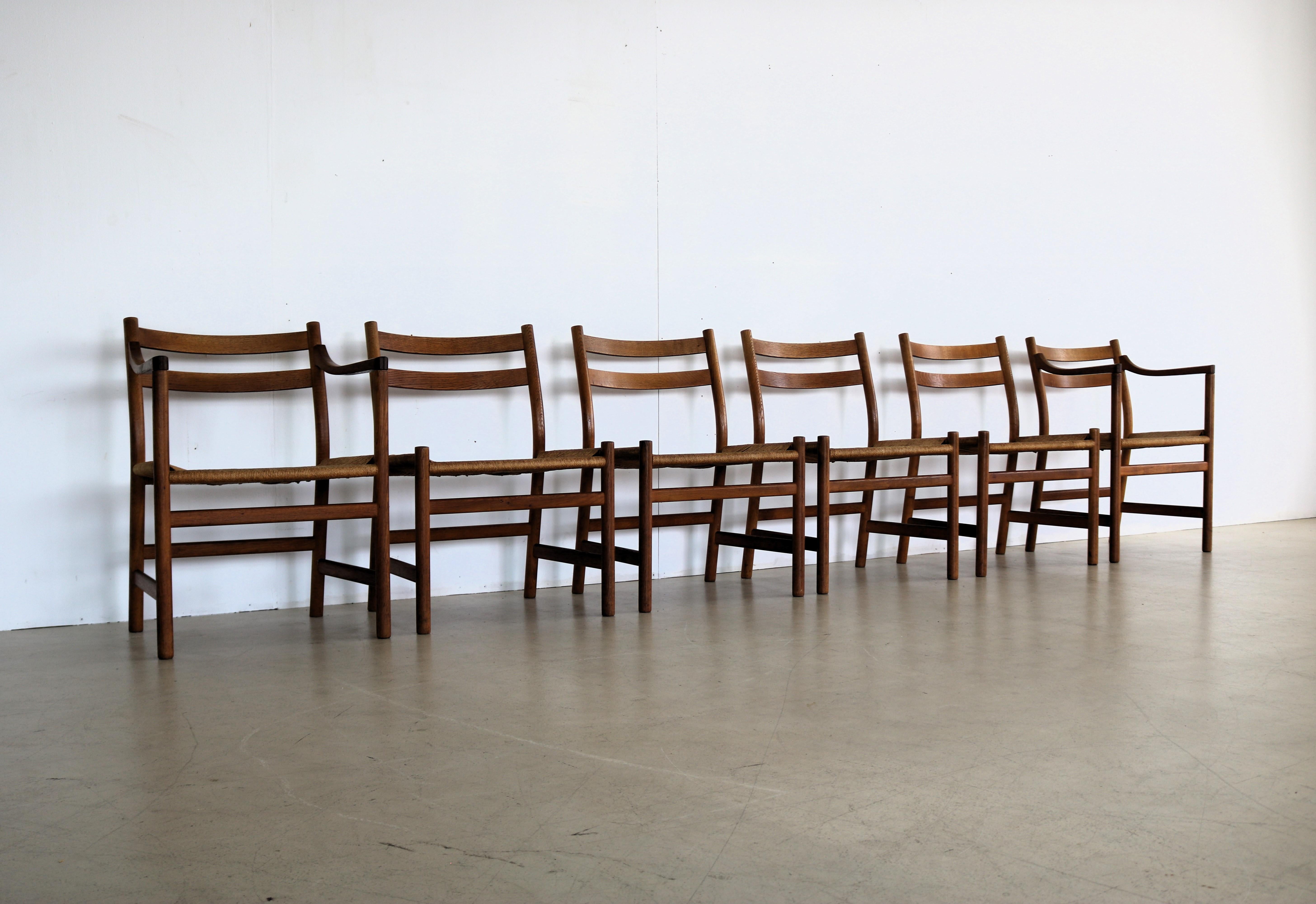  vintage dining room chairs | chairs | Hans Wegner | Danish In Good Condition For Sale In GRONINGEN, NL
