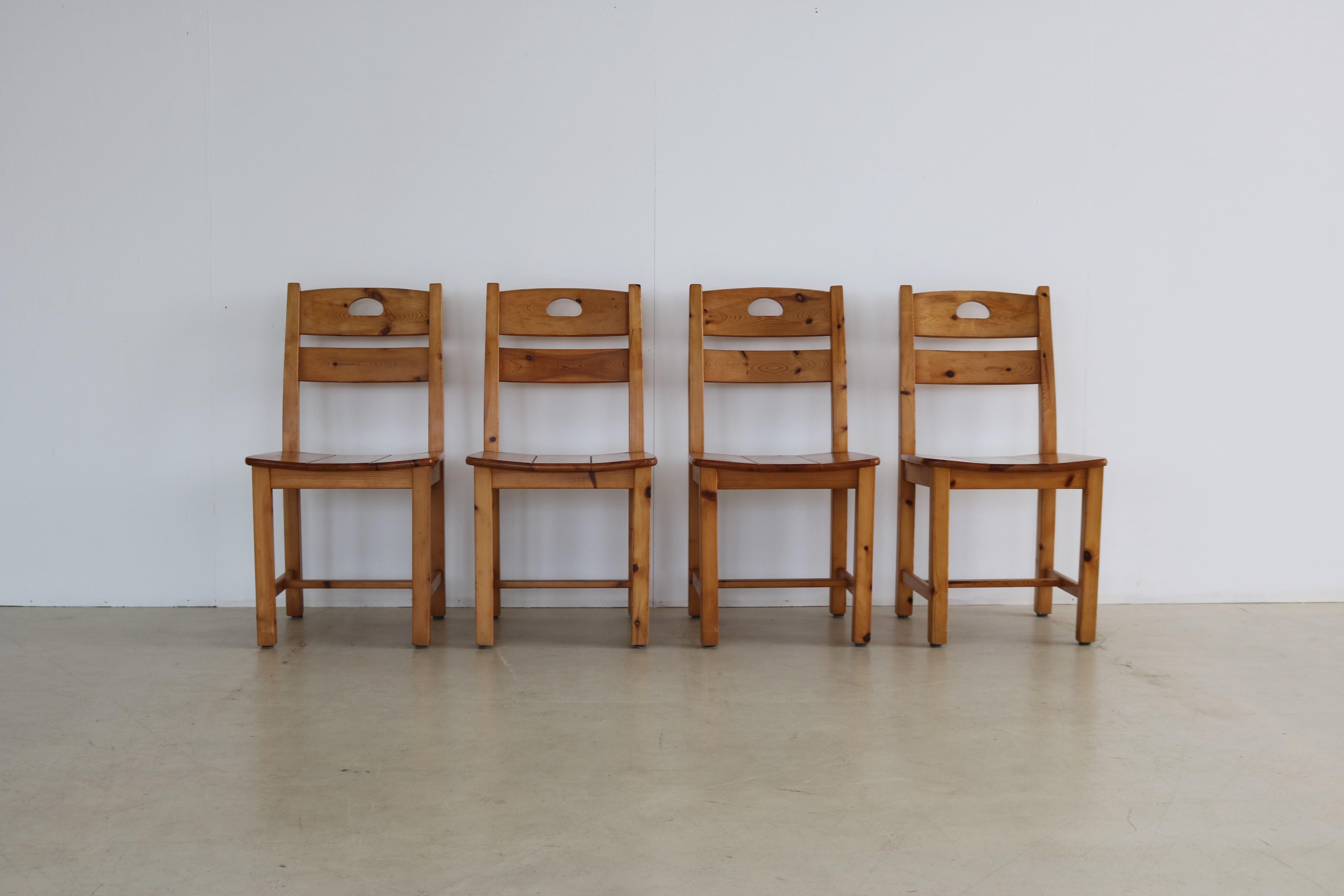 vintage dining room chairs  chairs  pine

period  70s
design  unknown  Sweden
condition  good  light signs of use
size  89 x 46 x 50 (hxwxd) seat height 46 cm;

details  pine; set of 4;

article number  2318