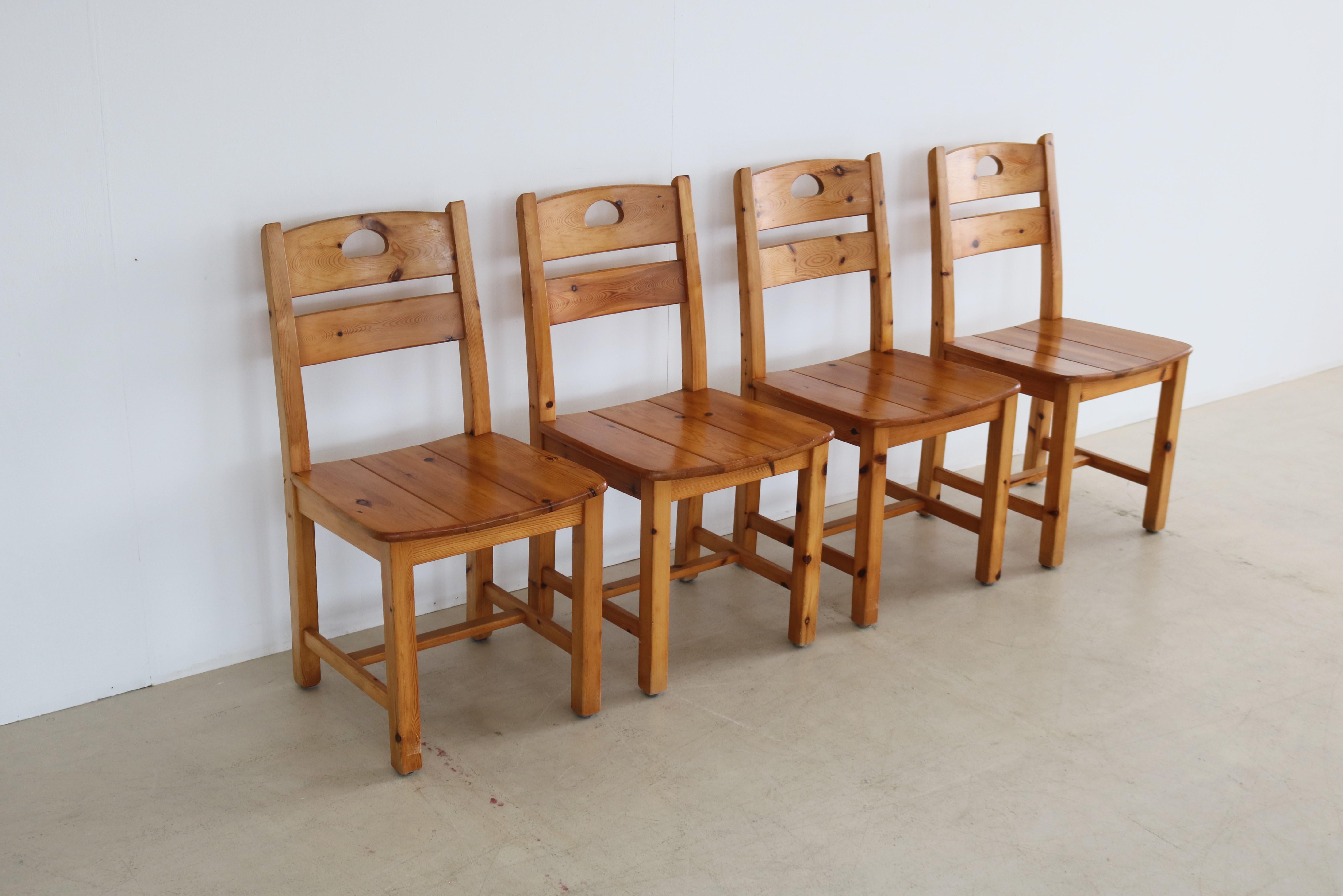 vintage dining room chairs  chairs  pine In Good Condition For Sale In GRONINGEN, NL