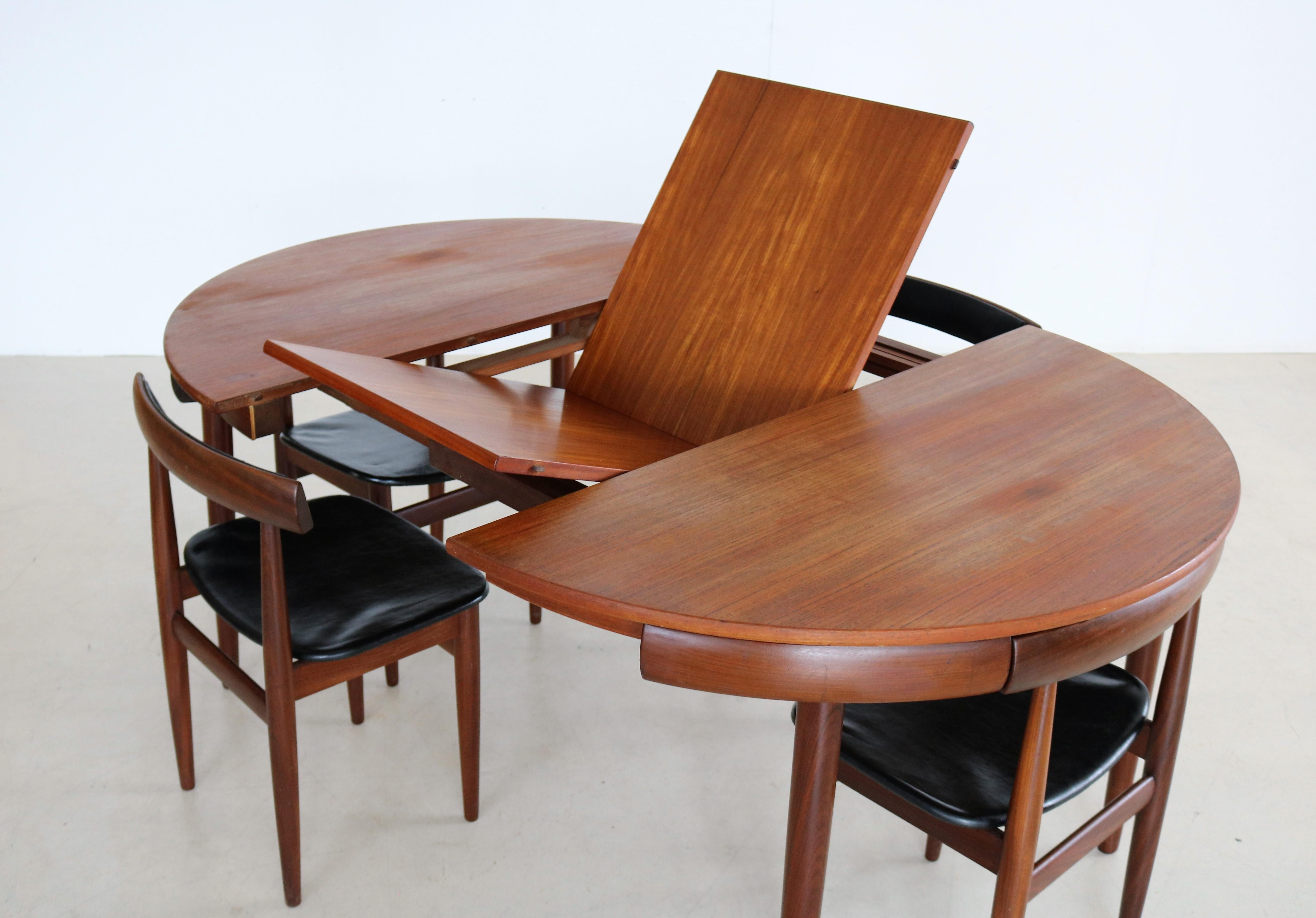 vintage dining room set  table  chairs  Frem Rojle  Danish design For Sale 3