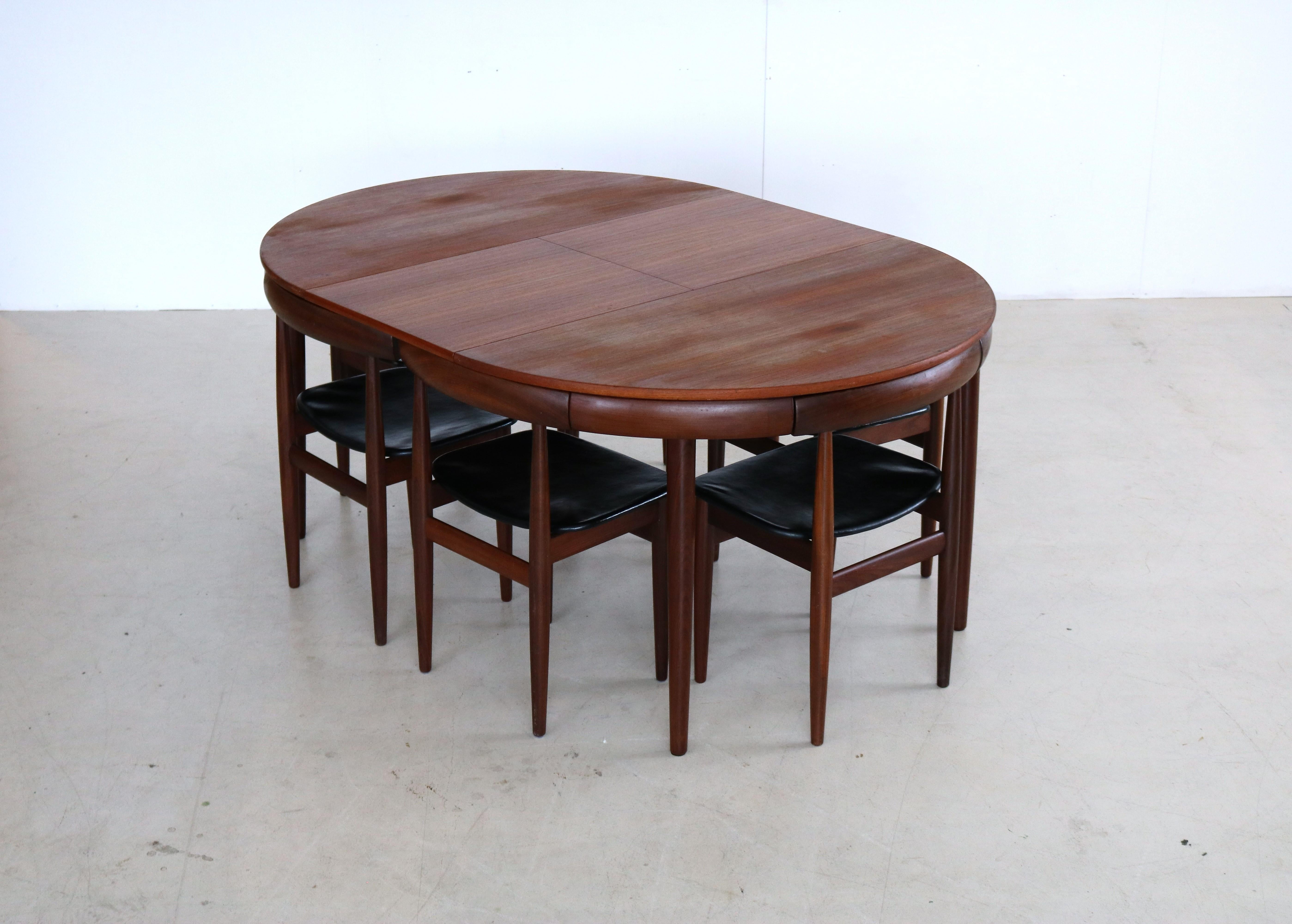 vintage dining room set  table  chairs  Frem Rojle  Danish design For Sale 5