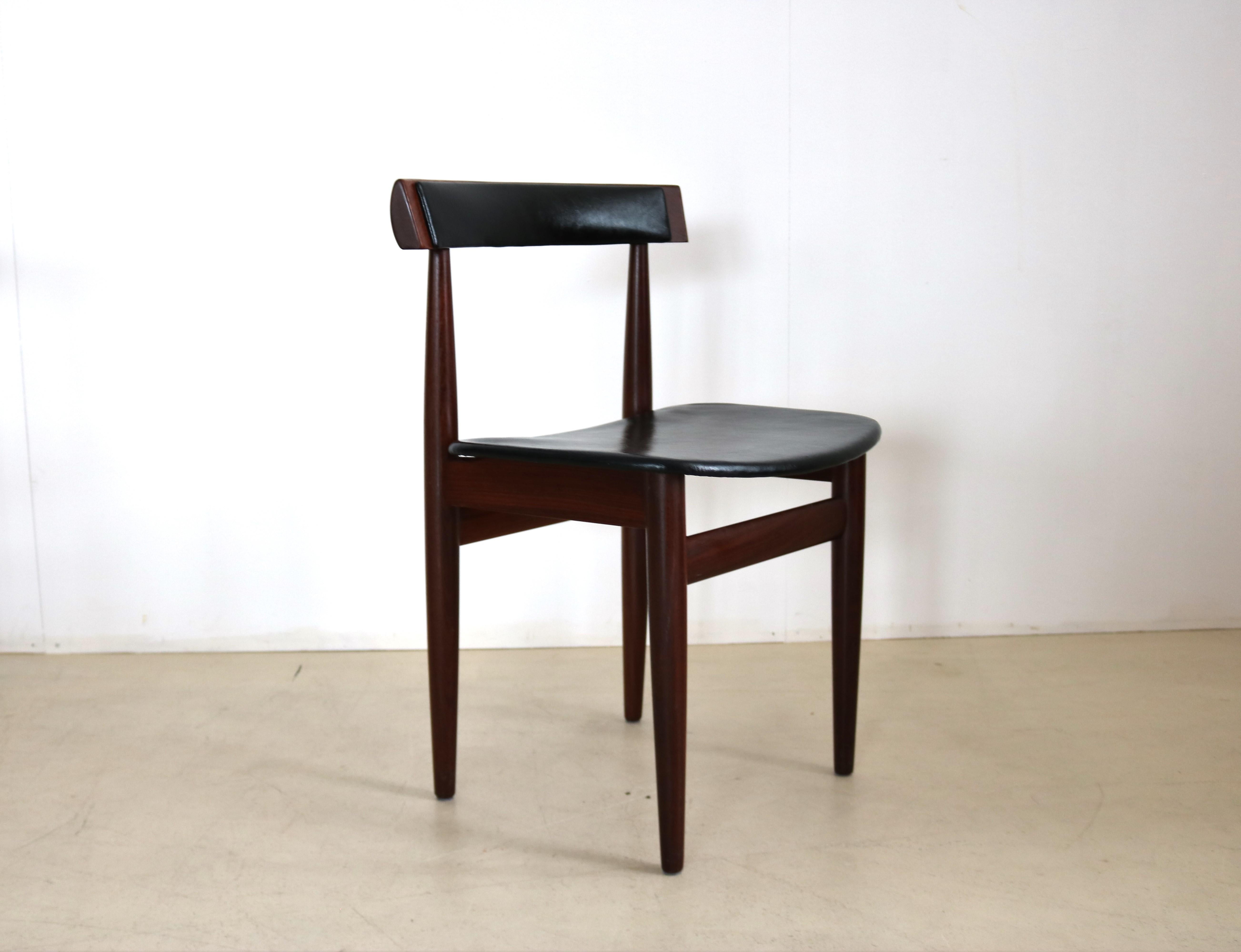vintage dining room set  table  chairs  Frem Rojle  Danish design For Sale 10