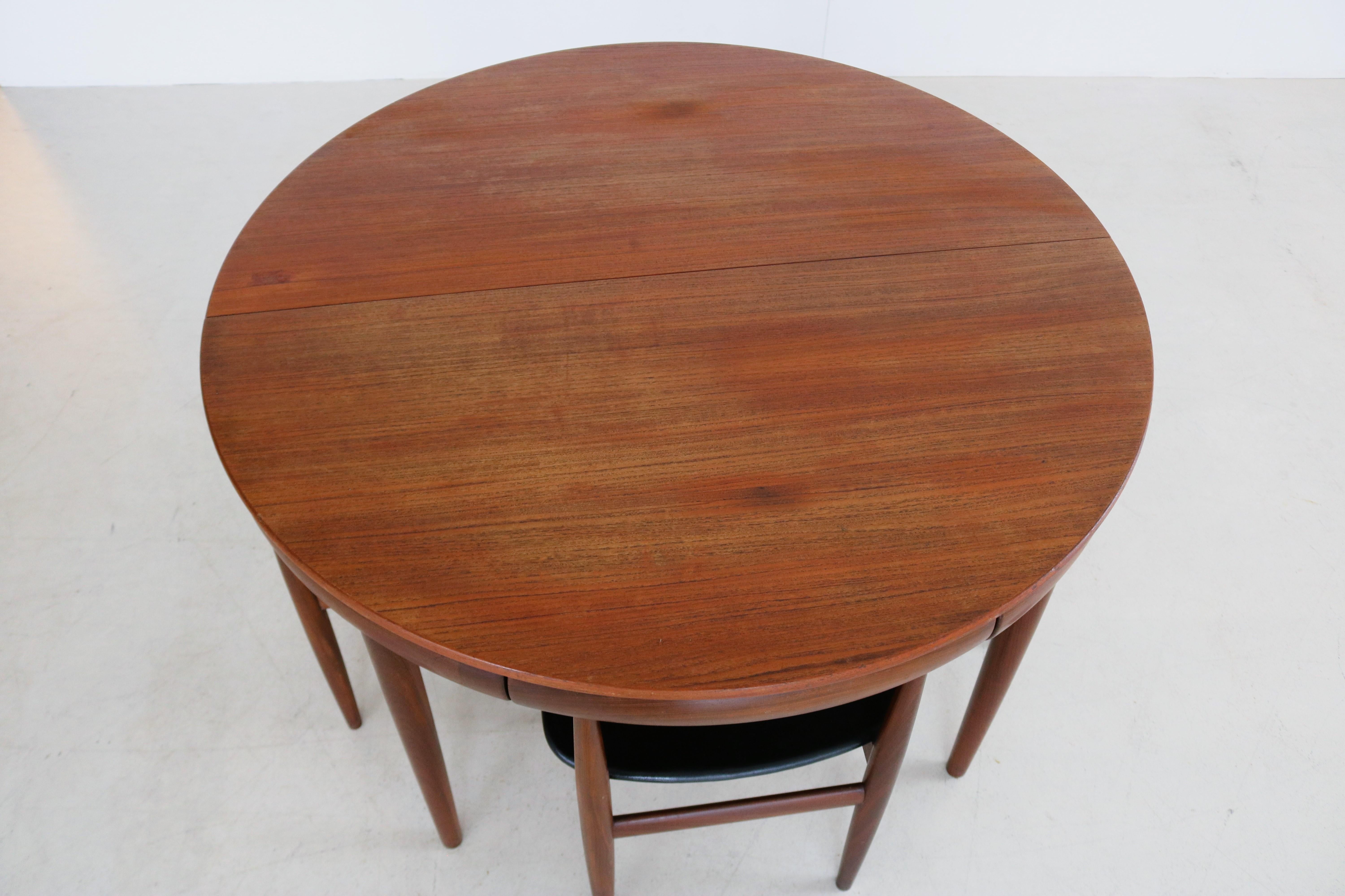 Faux Leather vintage dining room set  table  chairs  Frem Rojle  Danish design For Sale