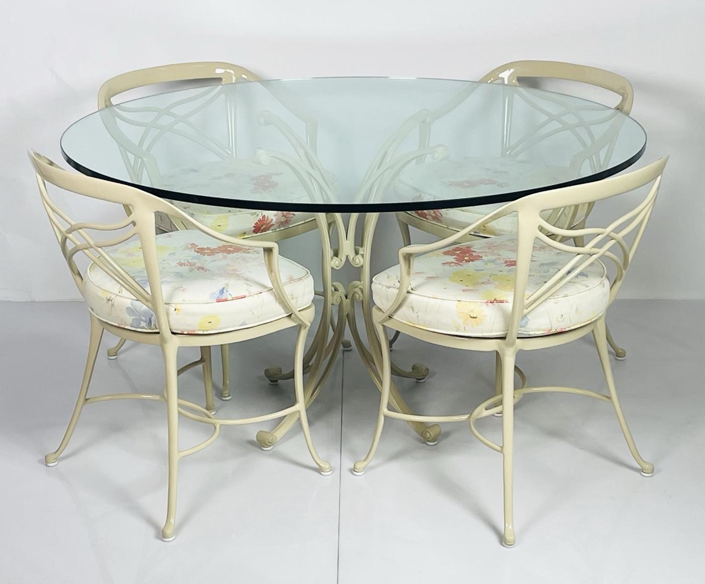 Esszimmer-Set im Vintage-Stil – vier Sessel und Tisch – von Brown-Jordan, USA, 1970er Jahre (Moderne der Mitte des Jahrhunderts) im Angebot