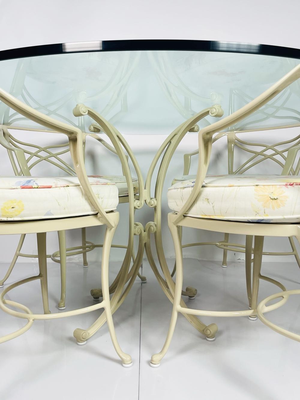 Esszimmer-Set im Vintage-Stil – vier Sessel und Tisch – von Brown-Jordan, USA, 1970er Jahre im Angebot 2
