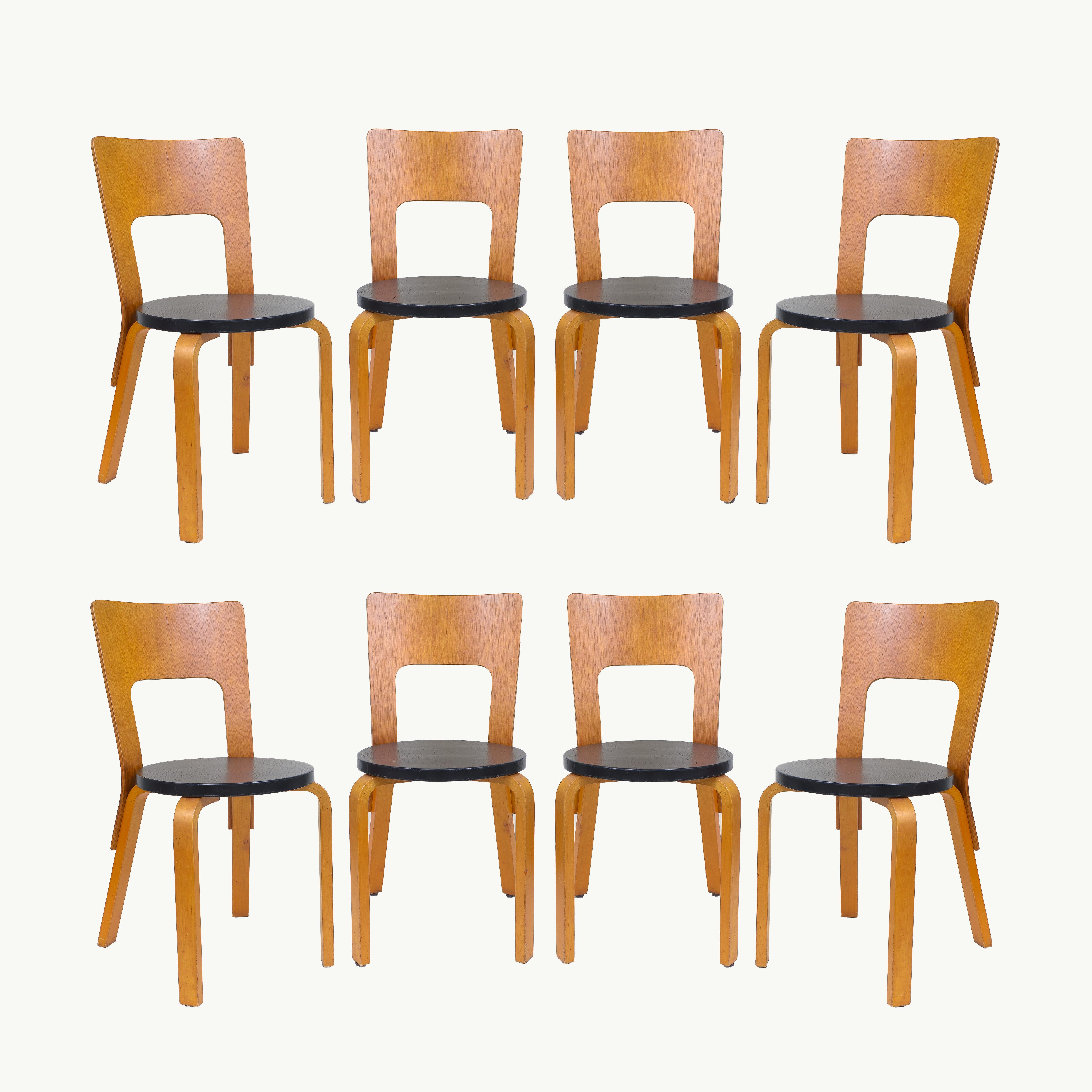 Finnish Vintage Dining Set, with 6 chairs by Alvar Aalto for Artek, circa 1930 For Sale
