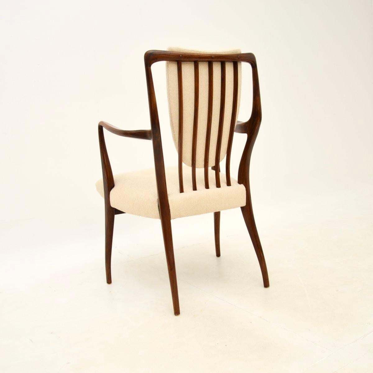 Table et chaises de salle à manger vintage par A.A Milne pour Heal's en vente 9