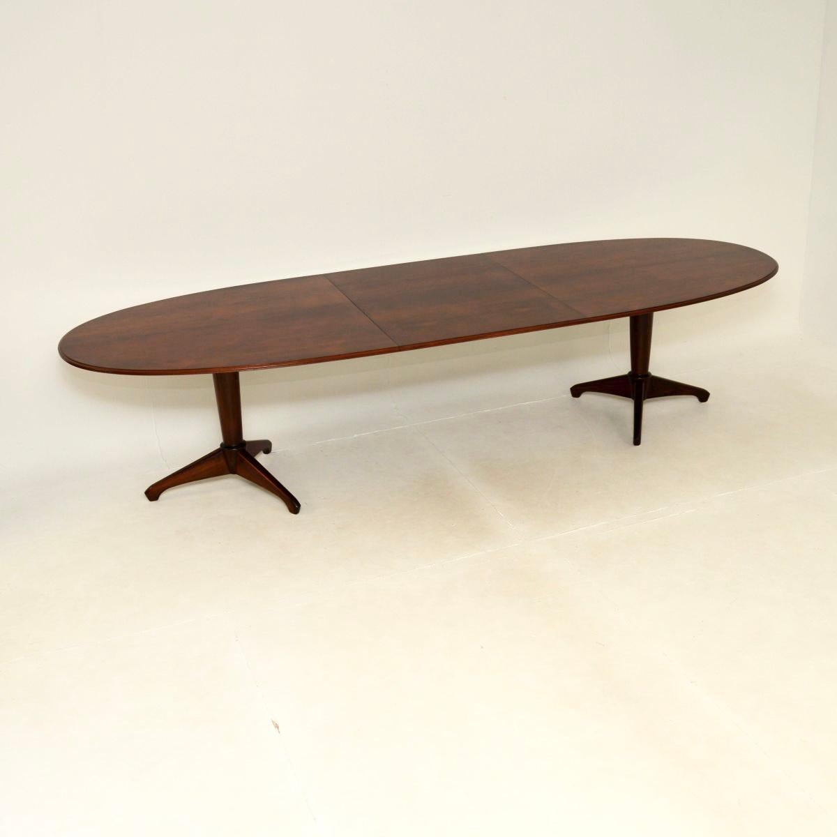 Laine Table et chaises de salle à manger vintage par A.A Milne pour Heal's en vente