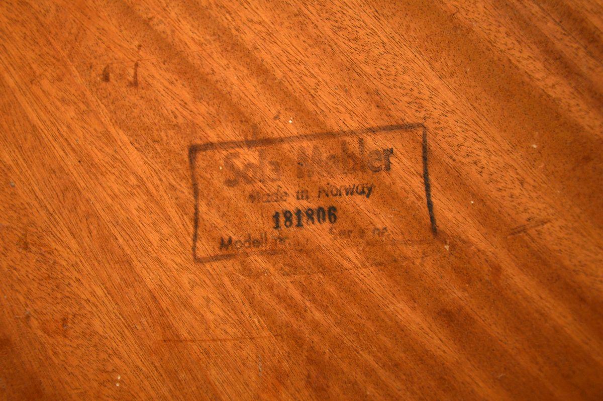 Mid-20th Century Vintage Dining Table and Chairs by Hans Brattrud